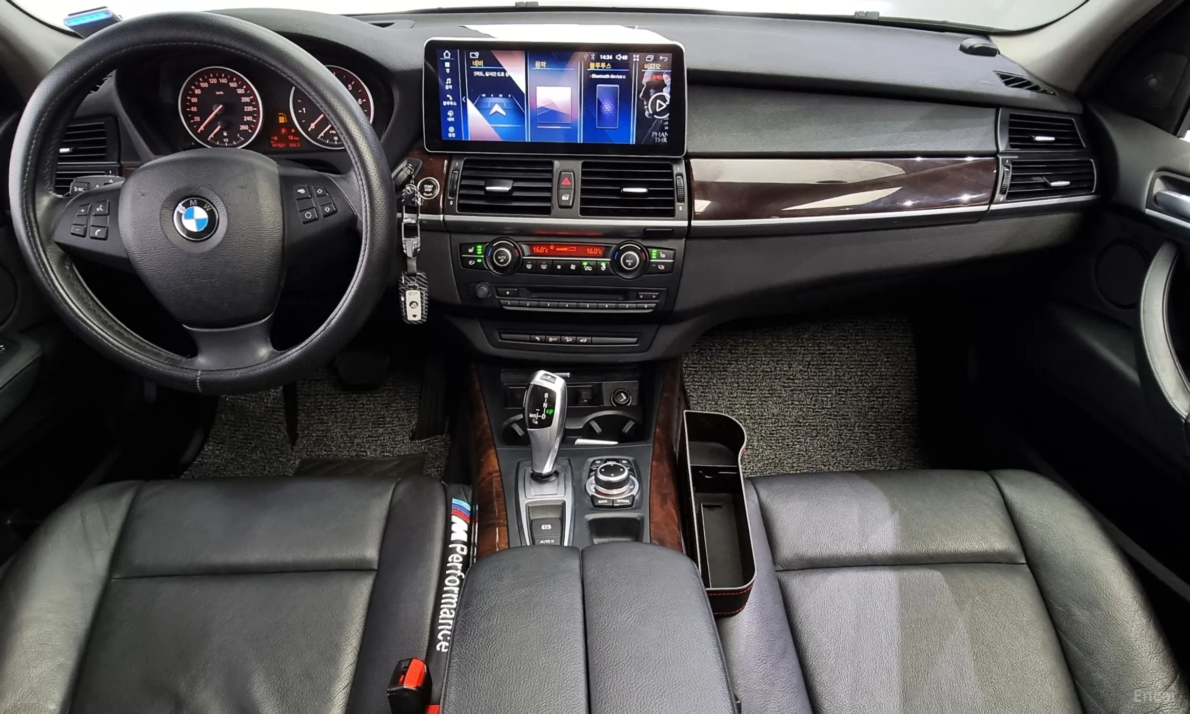 BMW X5 (E70) превью 7