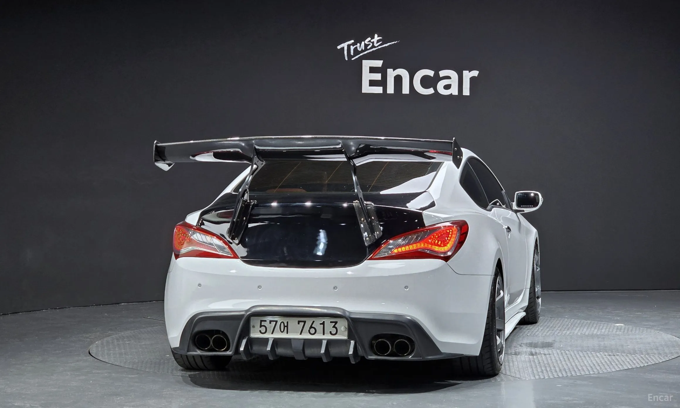 Hyundai Genesis Coupe превью 3