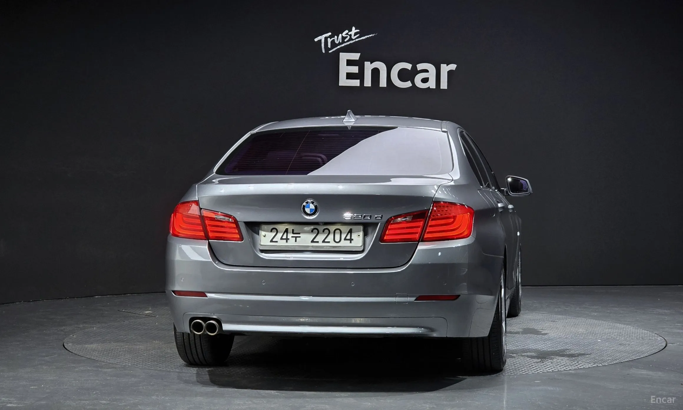 BMW 5 Series (F10) превью 3