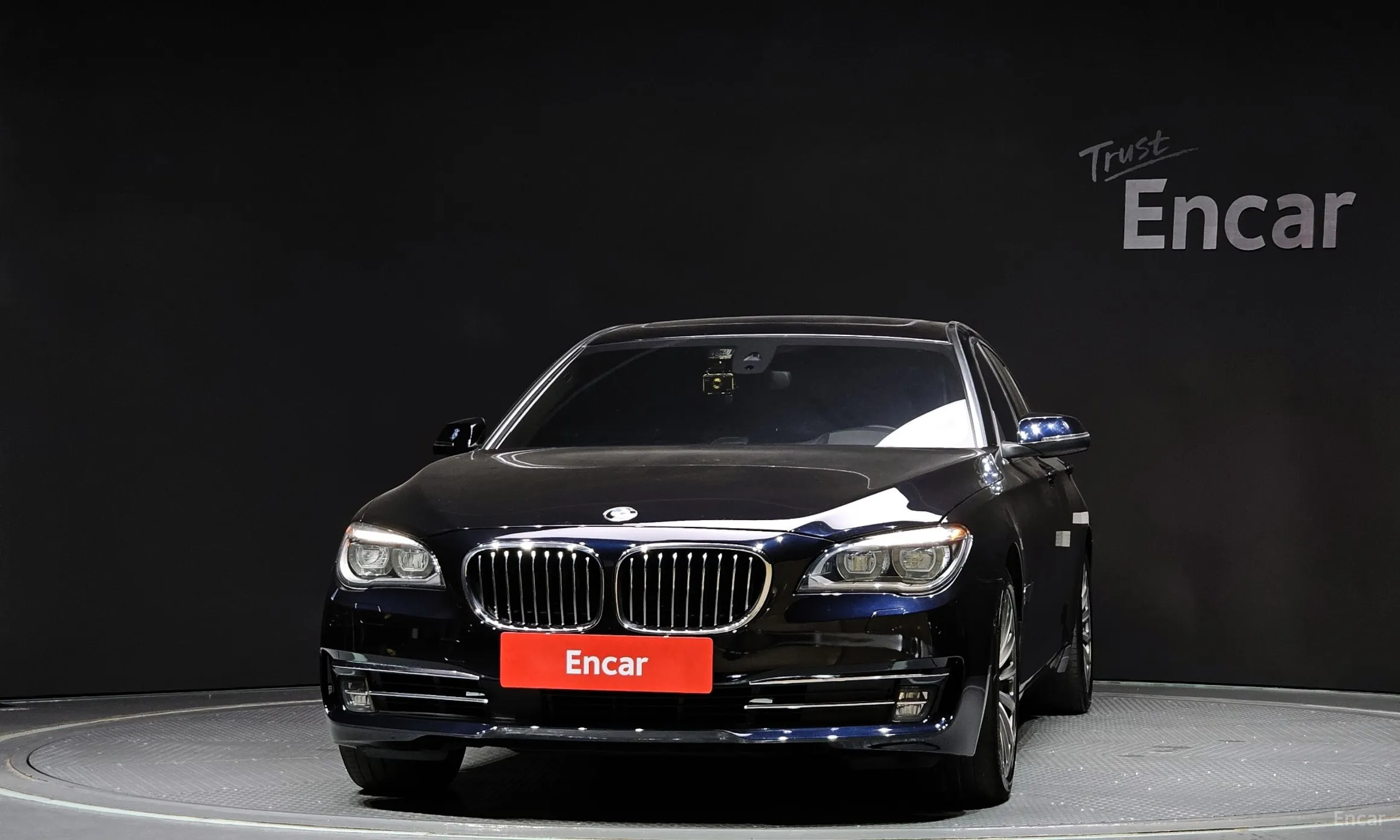 BMW 7 Series (F01) превью 2