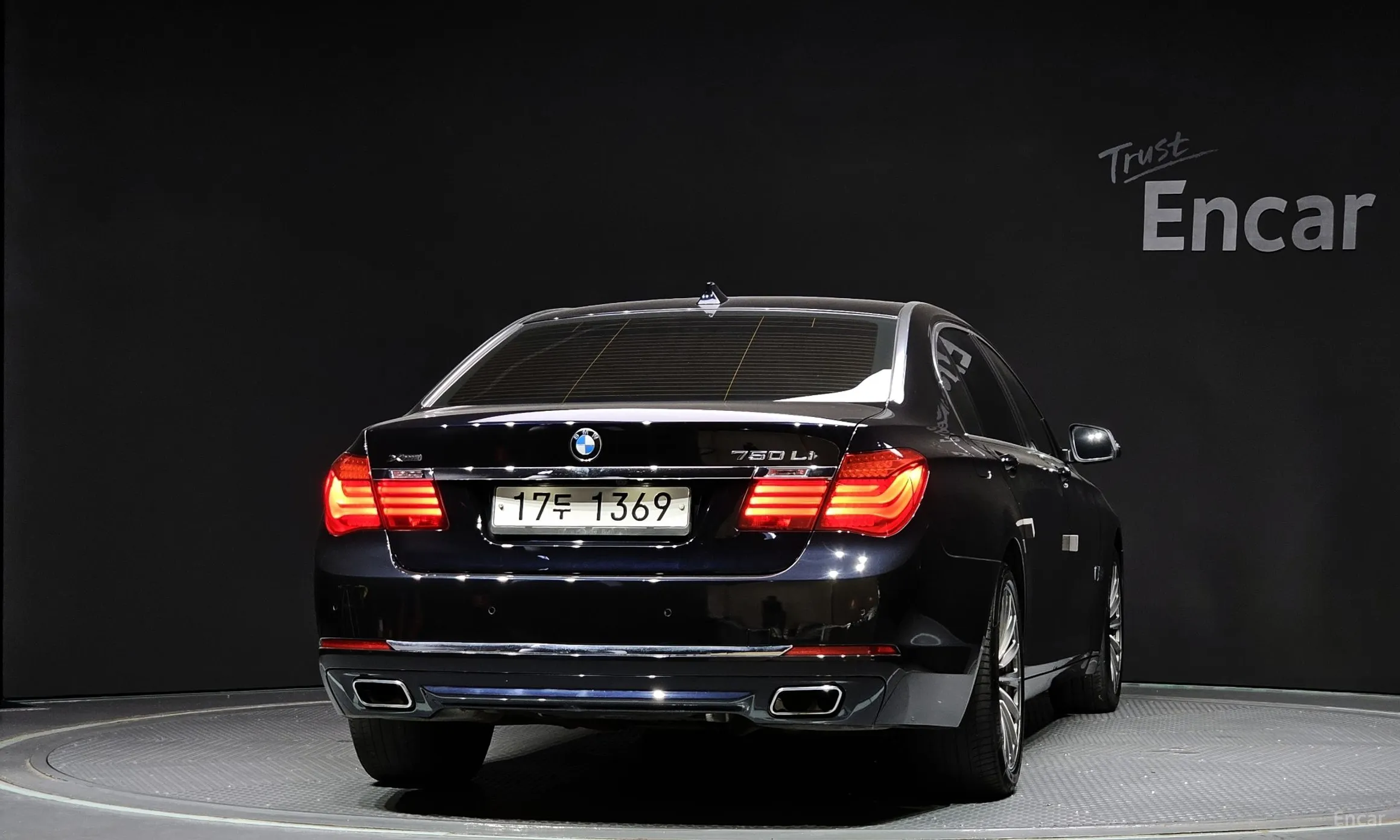 BMW 7 Series (F01) превью 3