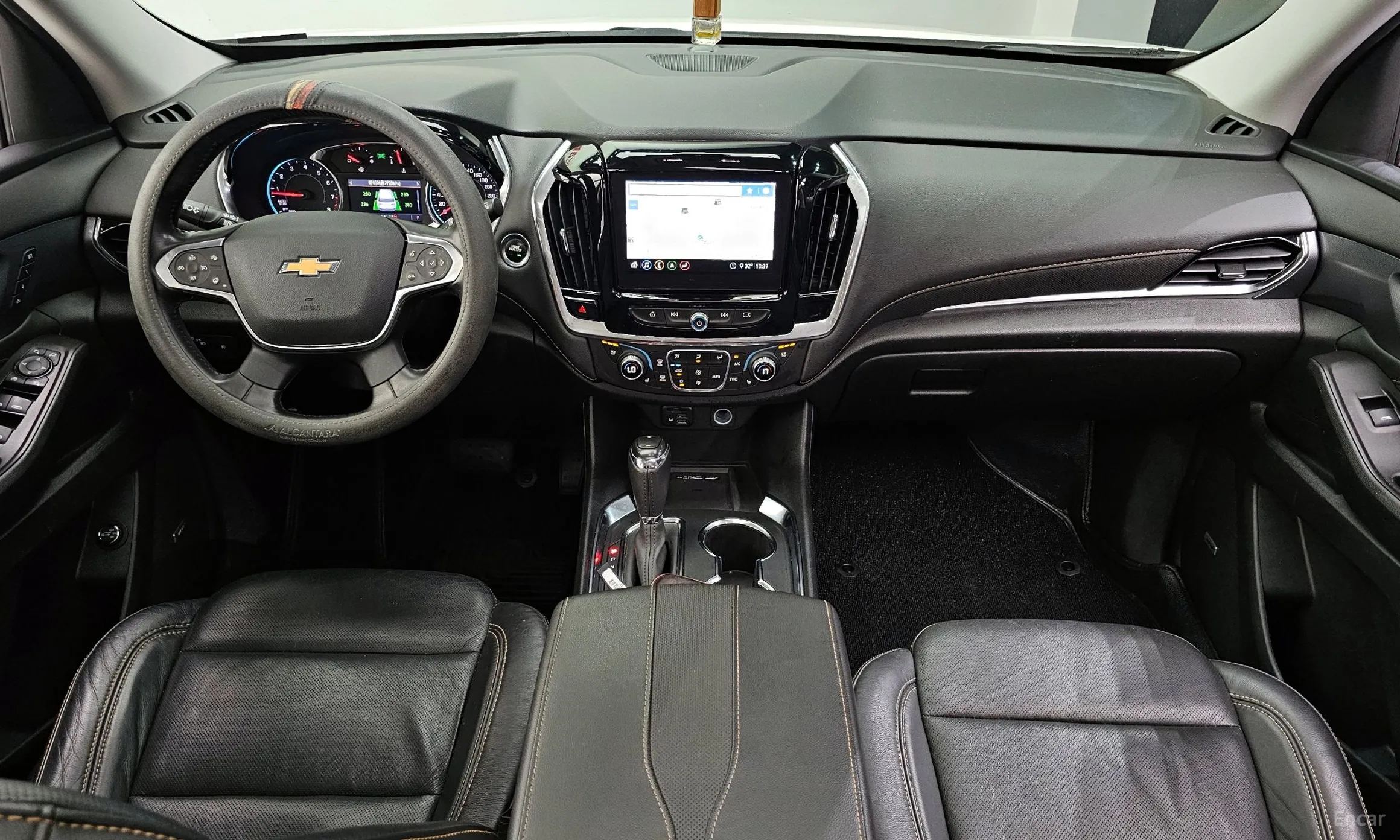 Chevrolet (GM Daewoo) Traverse превью 4