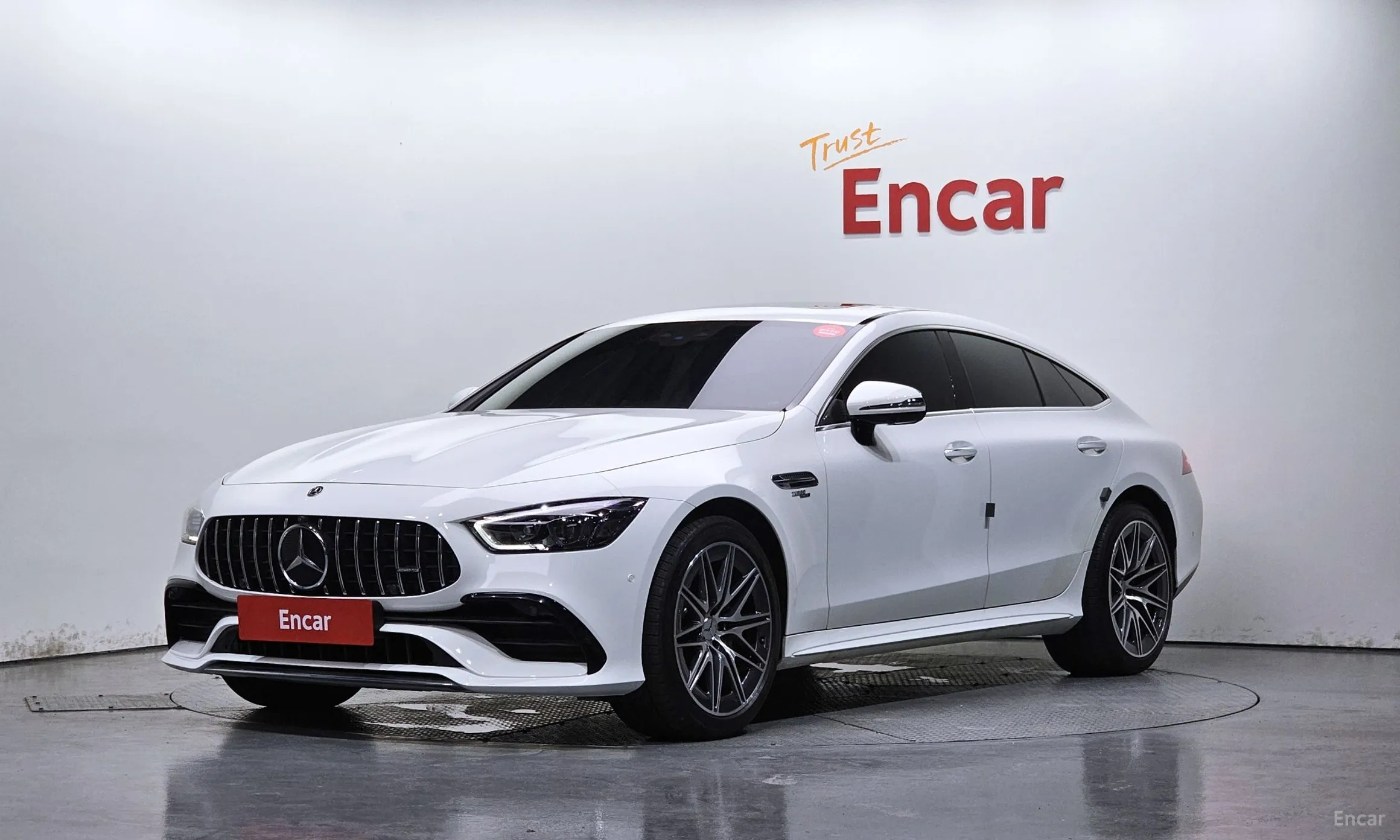 Mercedes Benz AMG GT