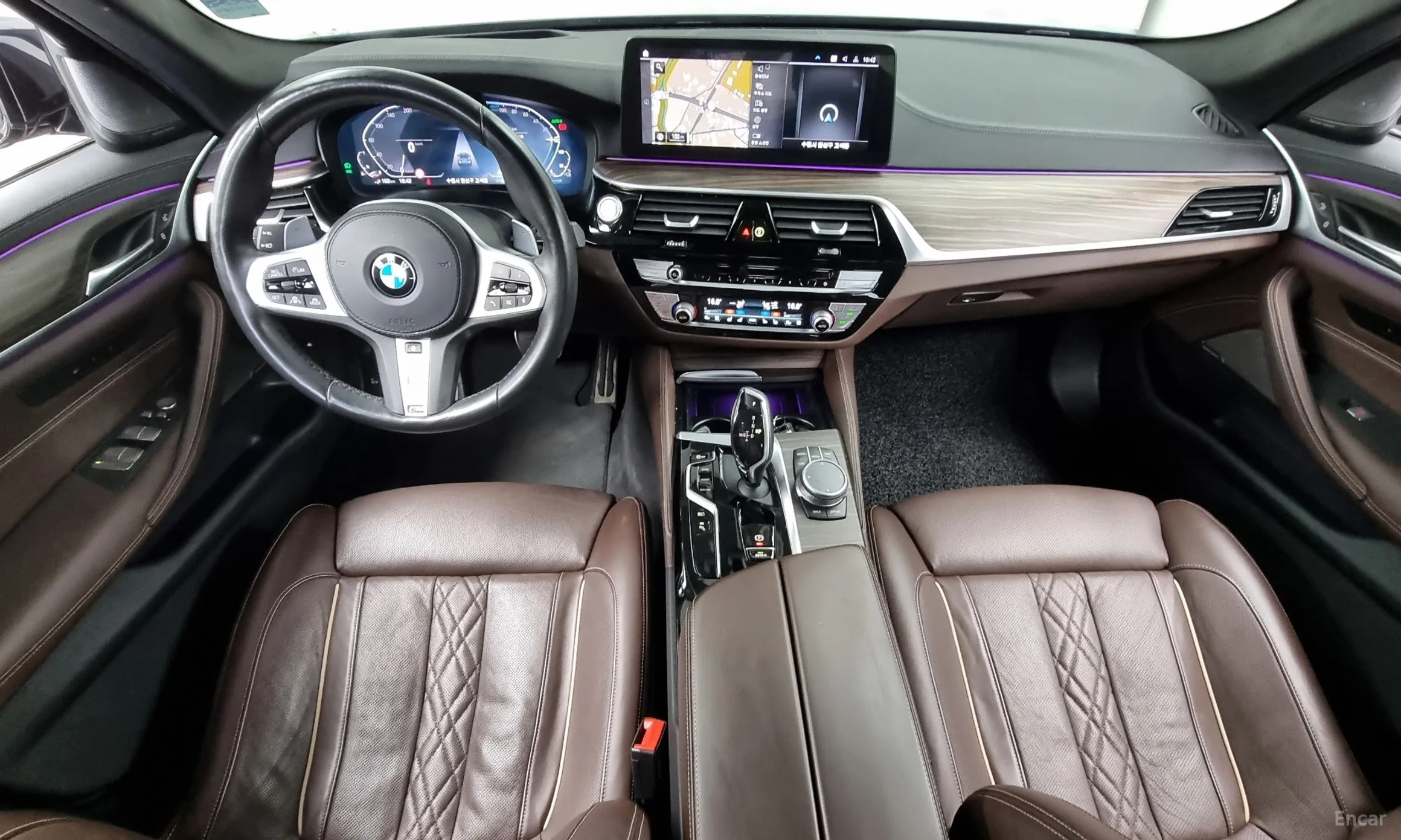 BMW 5 Series (G30) превью 4