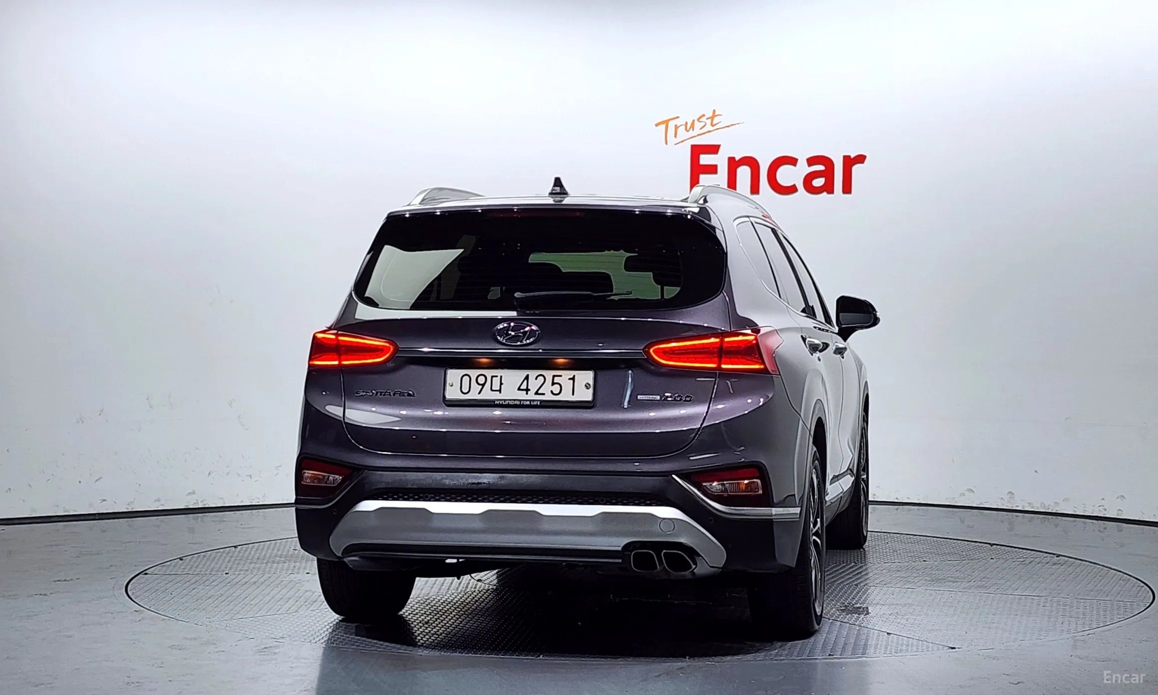 Hyundai Santa Fe TM превью 3