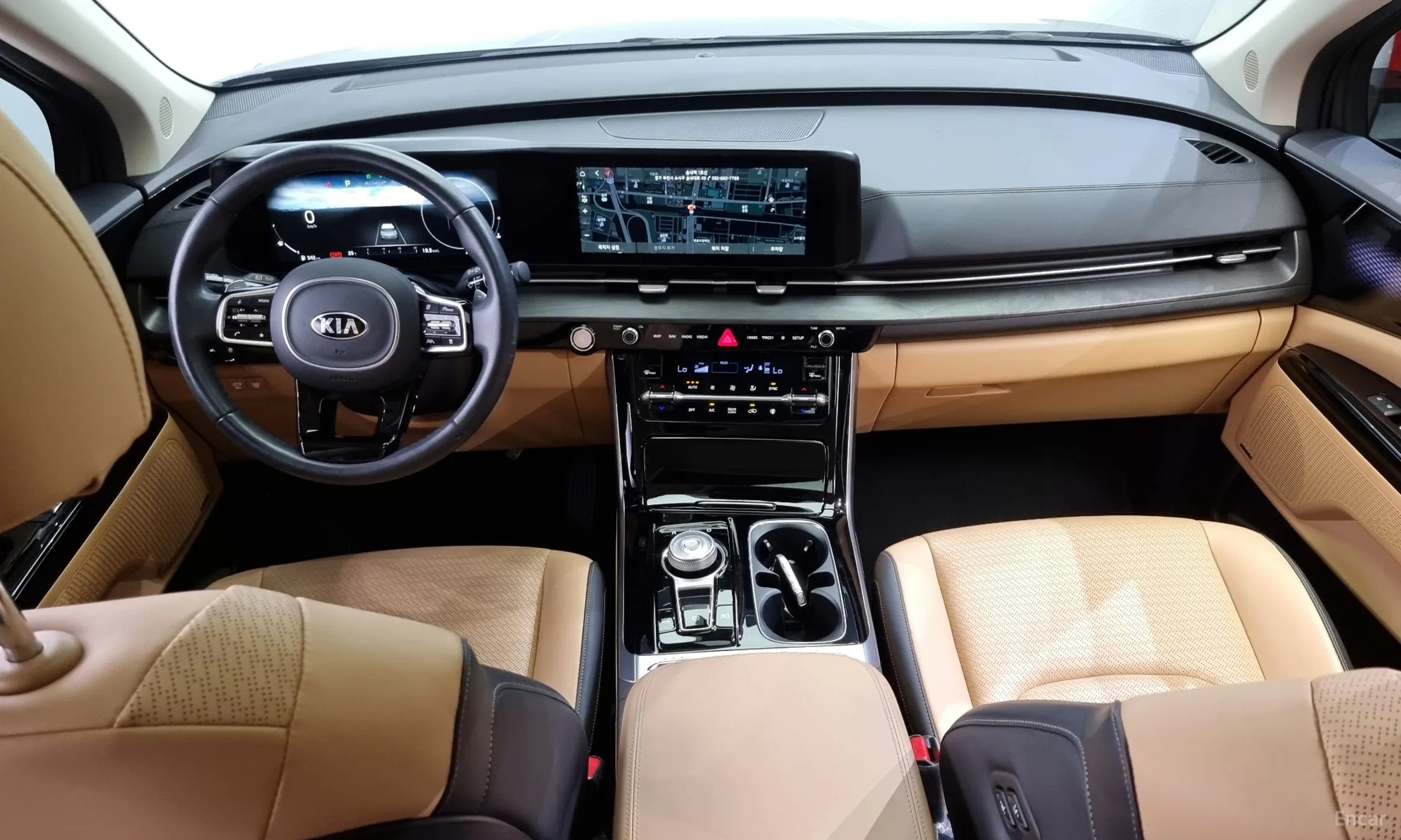 Kia Carnival Gen 4 превью 4