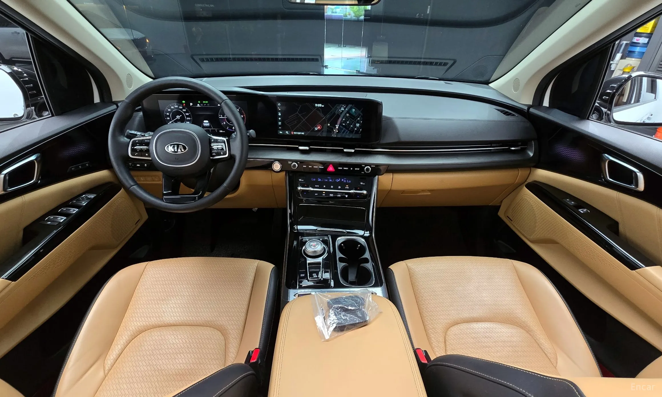 Kia Carnival Gen 4 превью 4