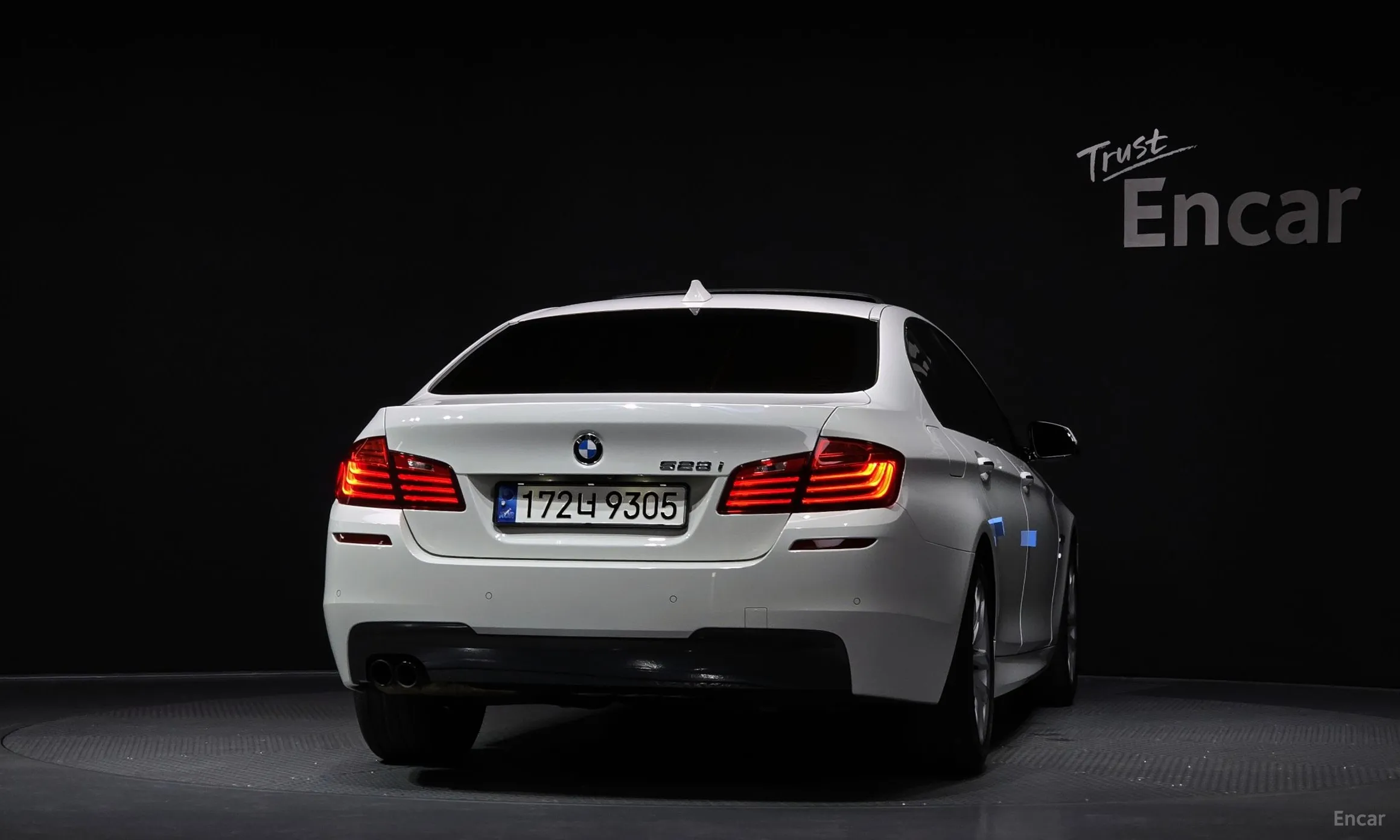 BMW 5 Series (F10) превью 3