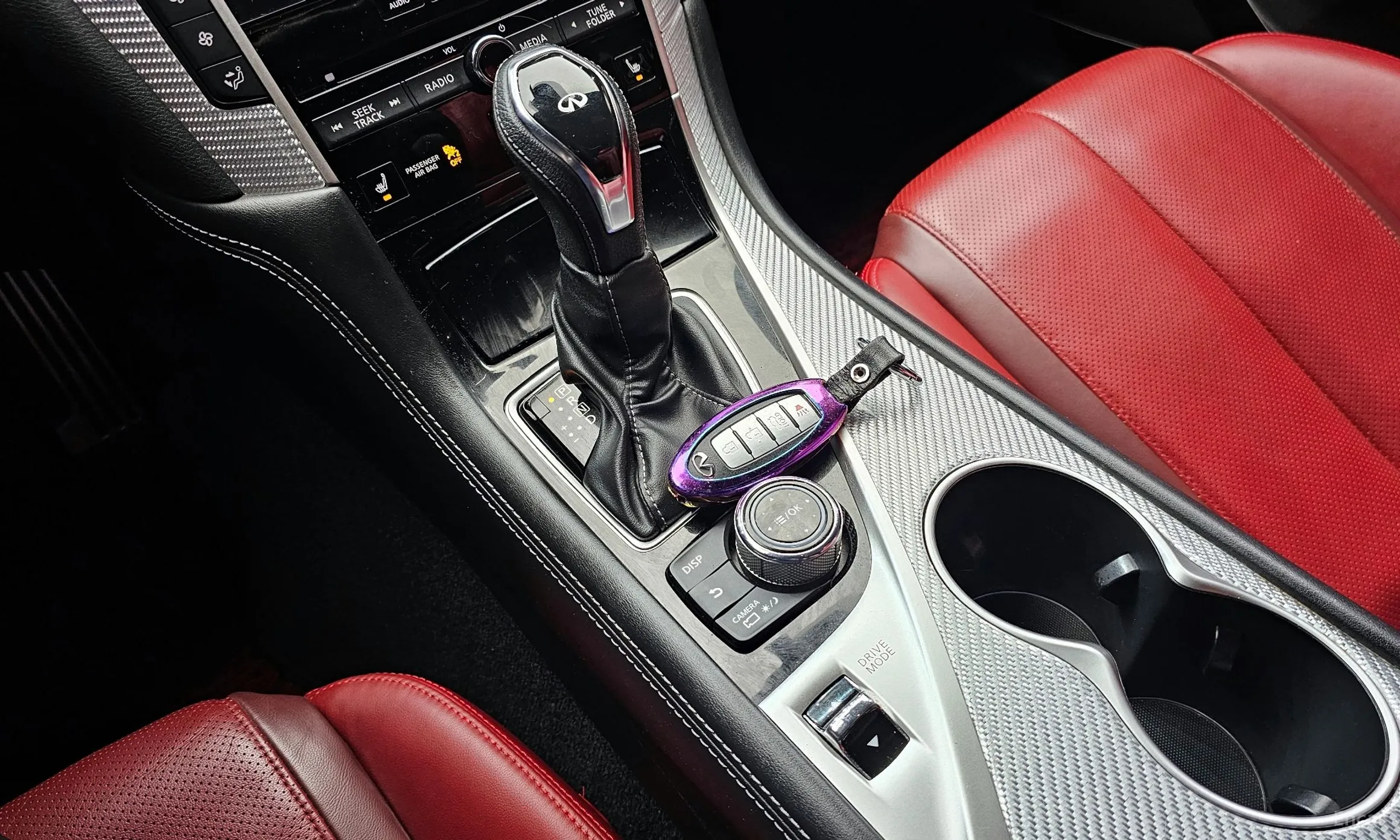 Infiniti Q60 (CV37) превью 9