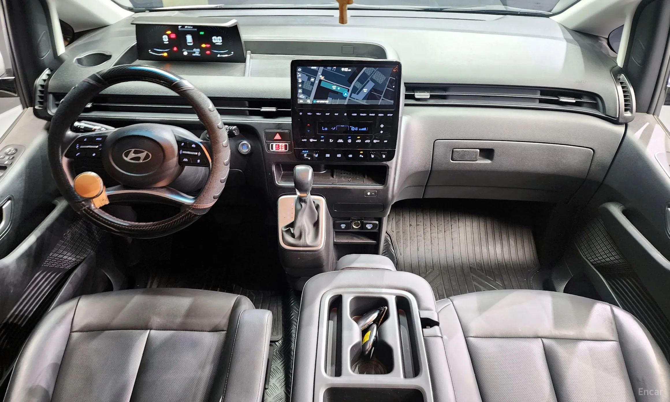 Hyundai Staria превью 4