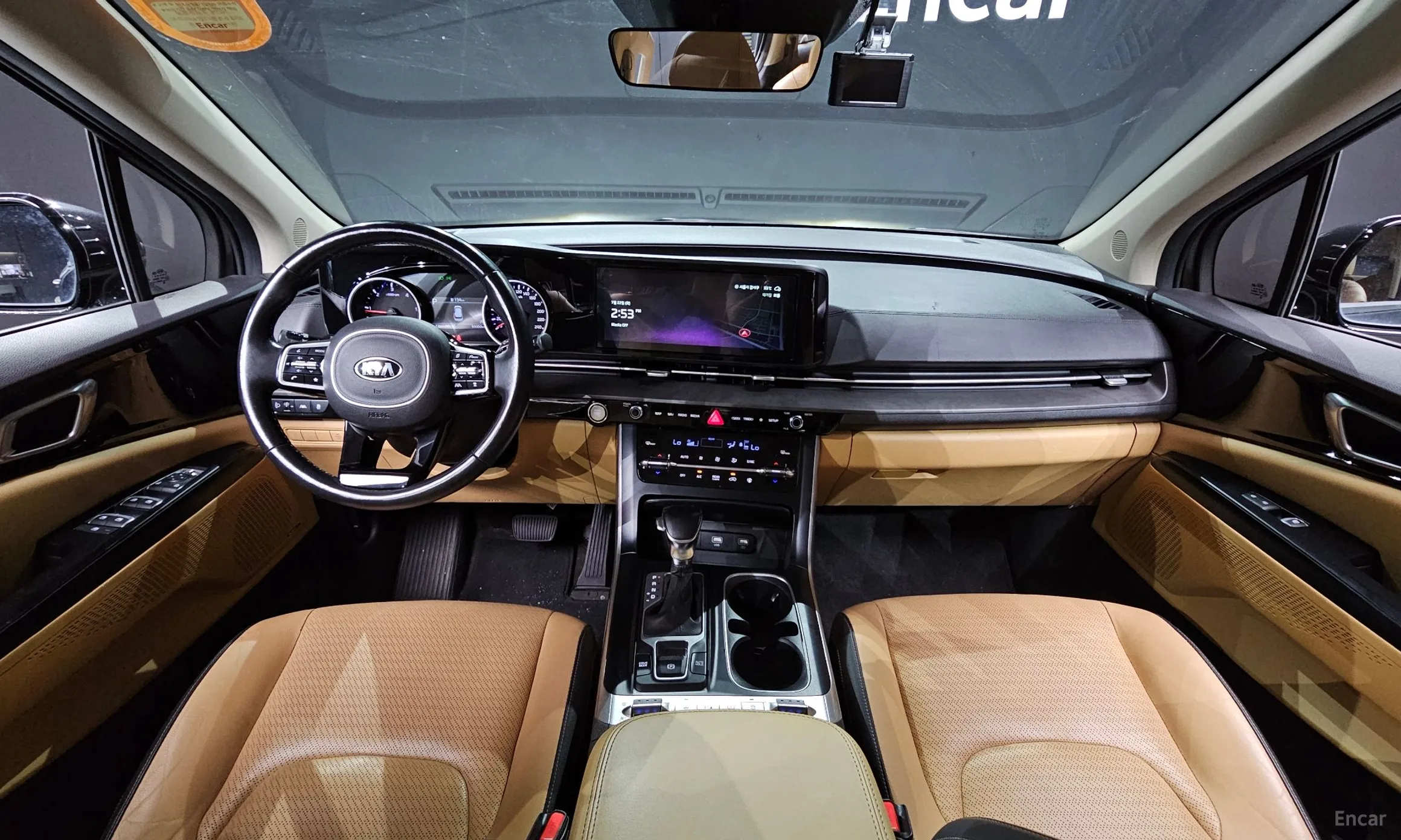 Kia Carnival Gen 4 превью 4