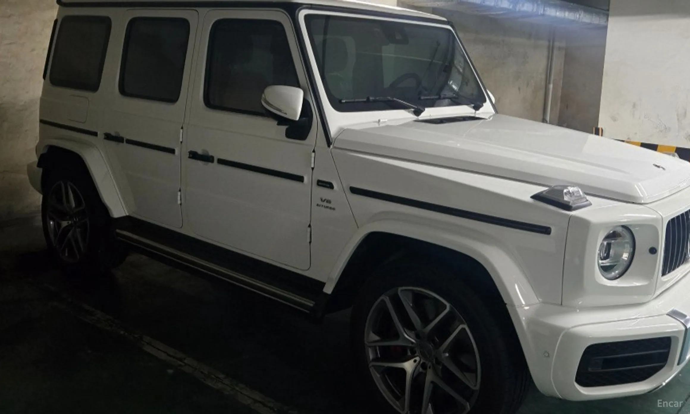 Mercedes Benz G-Class W463b