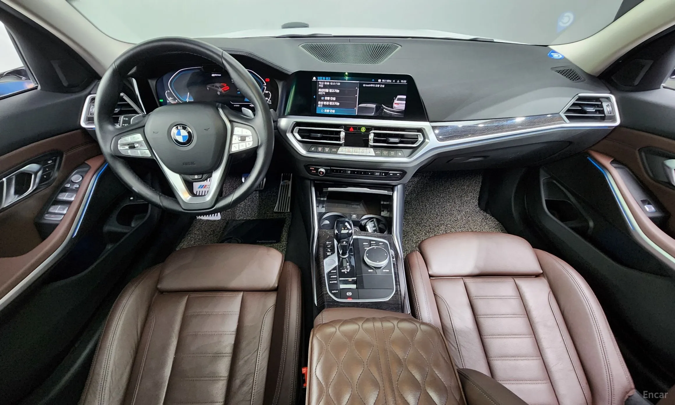 BMW 3 Series (G20) превью 4