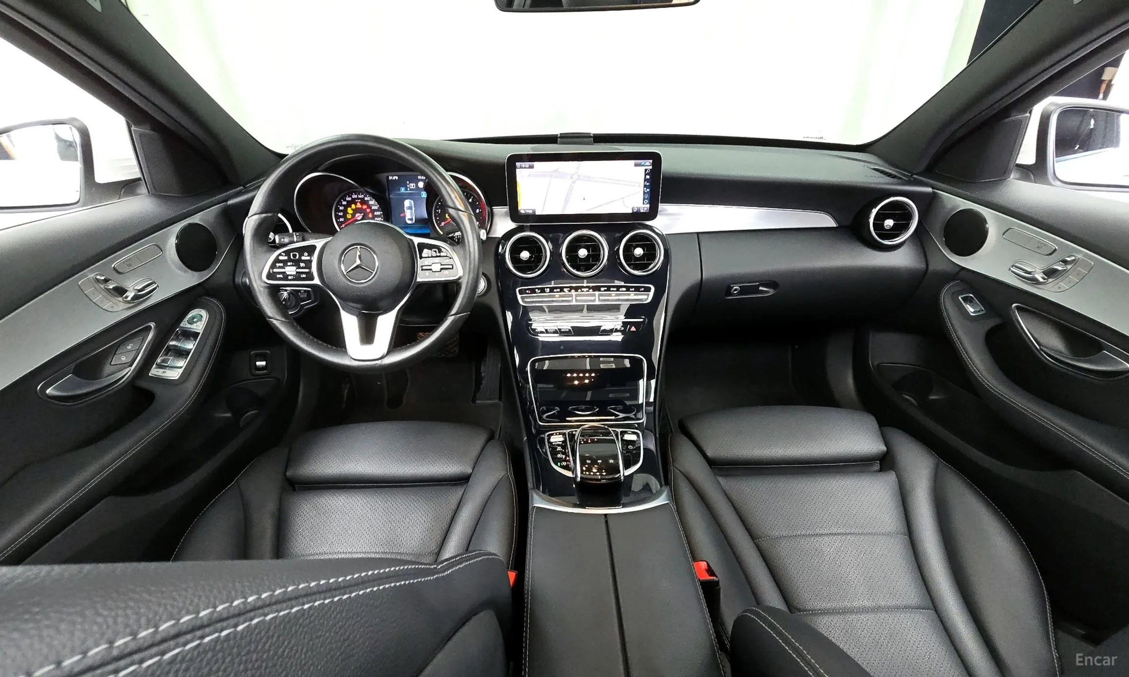 Mercedes Benz C-Class W205 превью 4