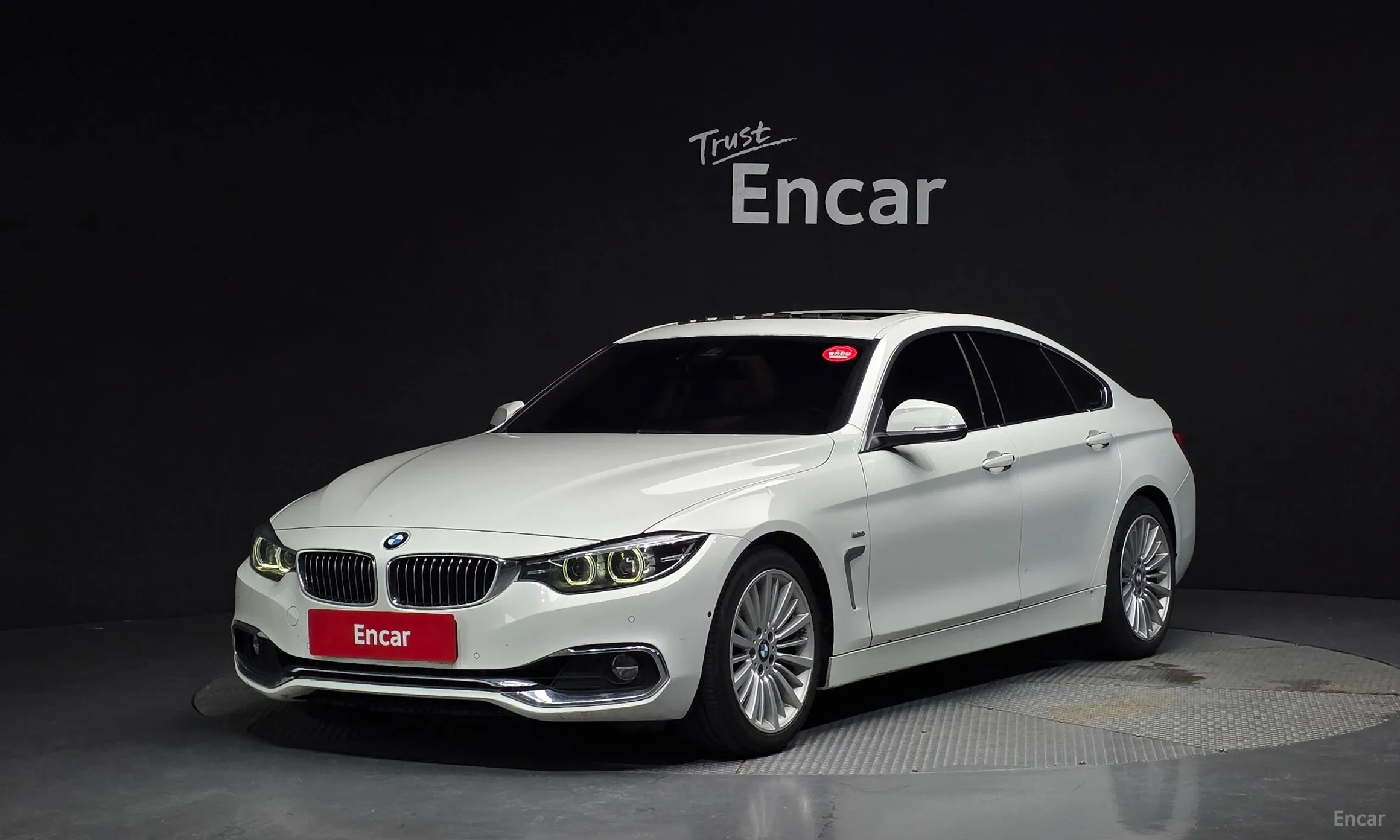 Series 4 (F32)