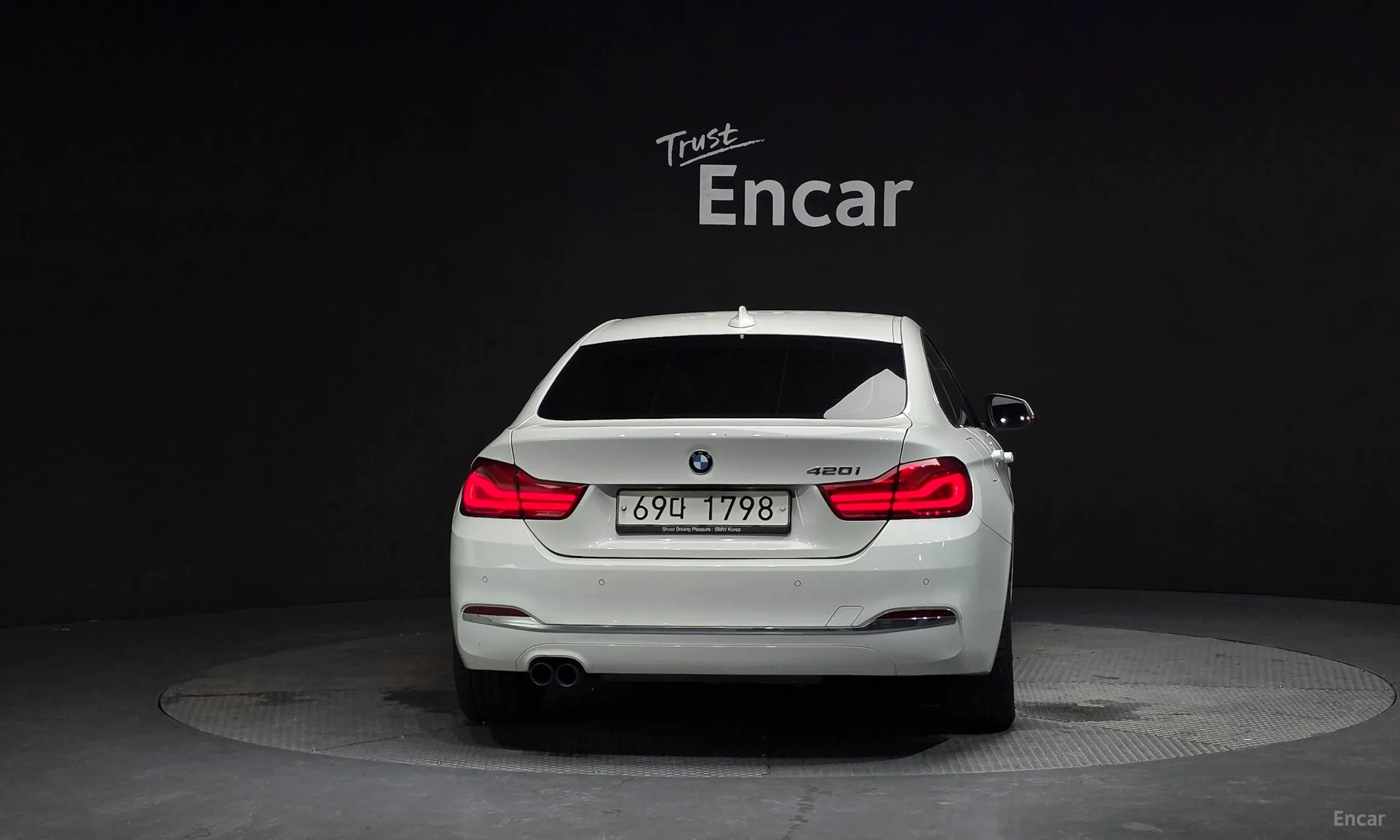 BMW Series 4 (F32) превью 3