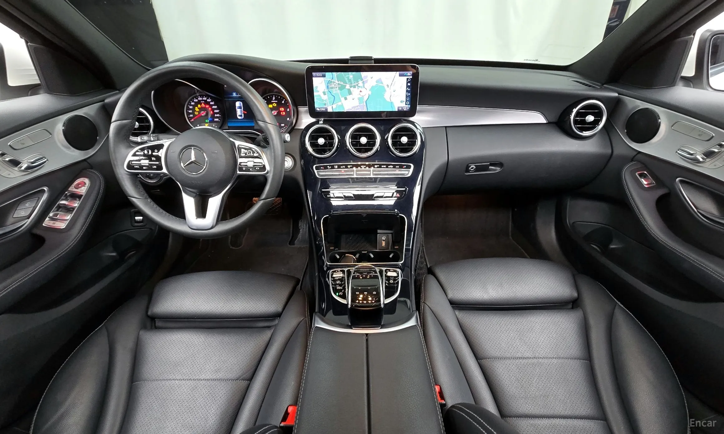 Mercedes Benz C-Class W205 превью 4
