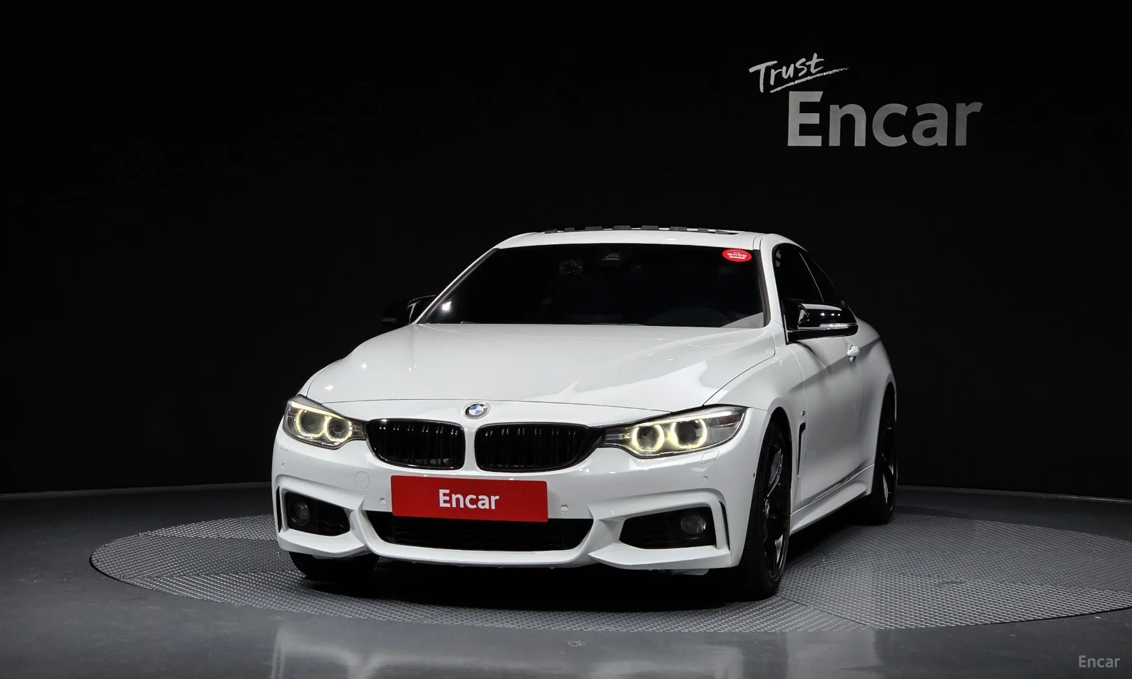 BMW Series 4 (F32) превью 2