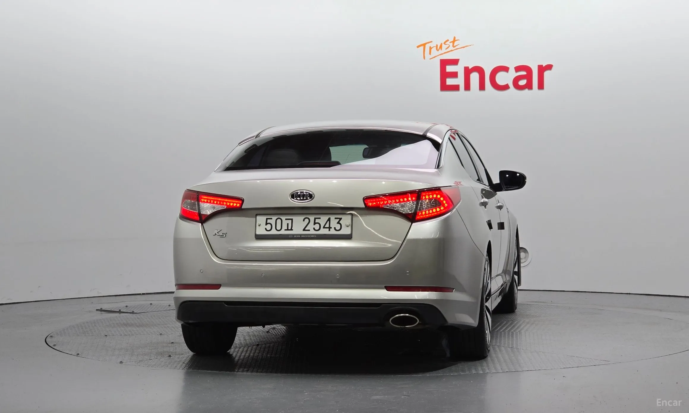 Kia K5 превью 3