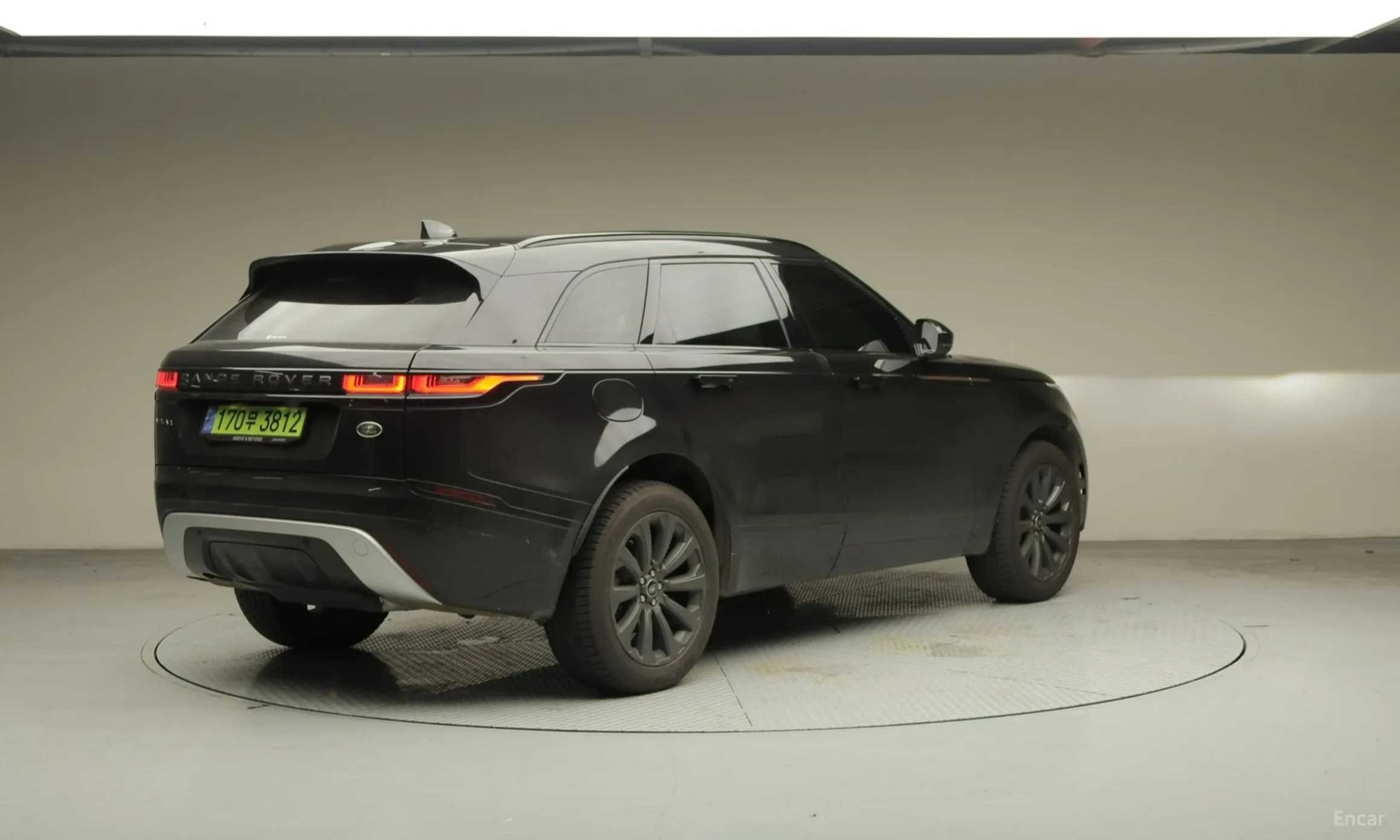 Land Rover Range Rover Bella