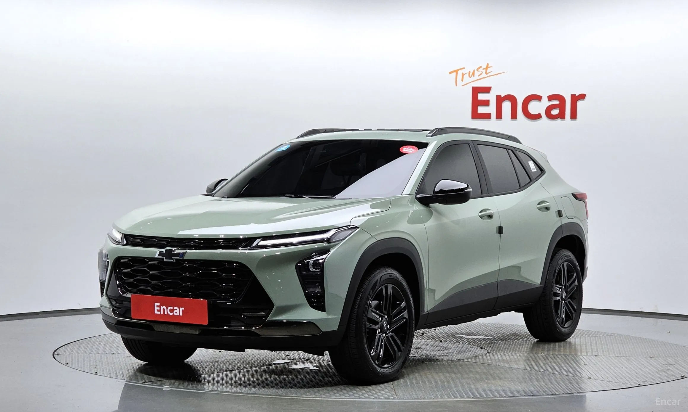 Trax Crossover