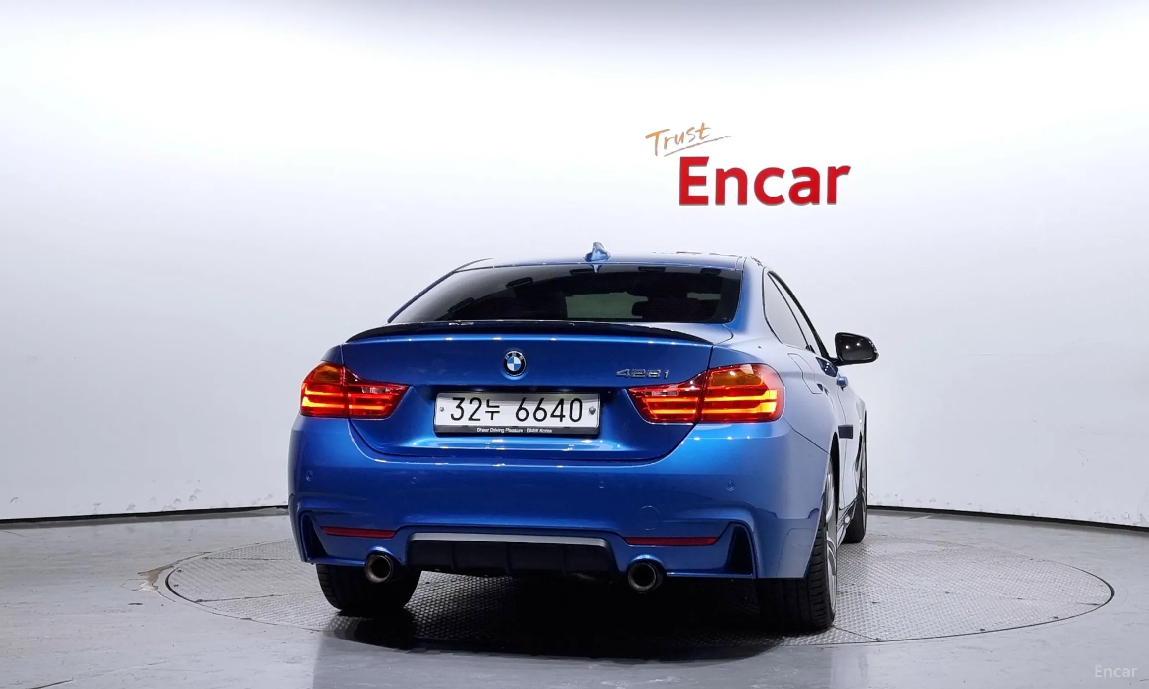 BMW Series 4 (F32) превью 3