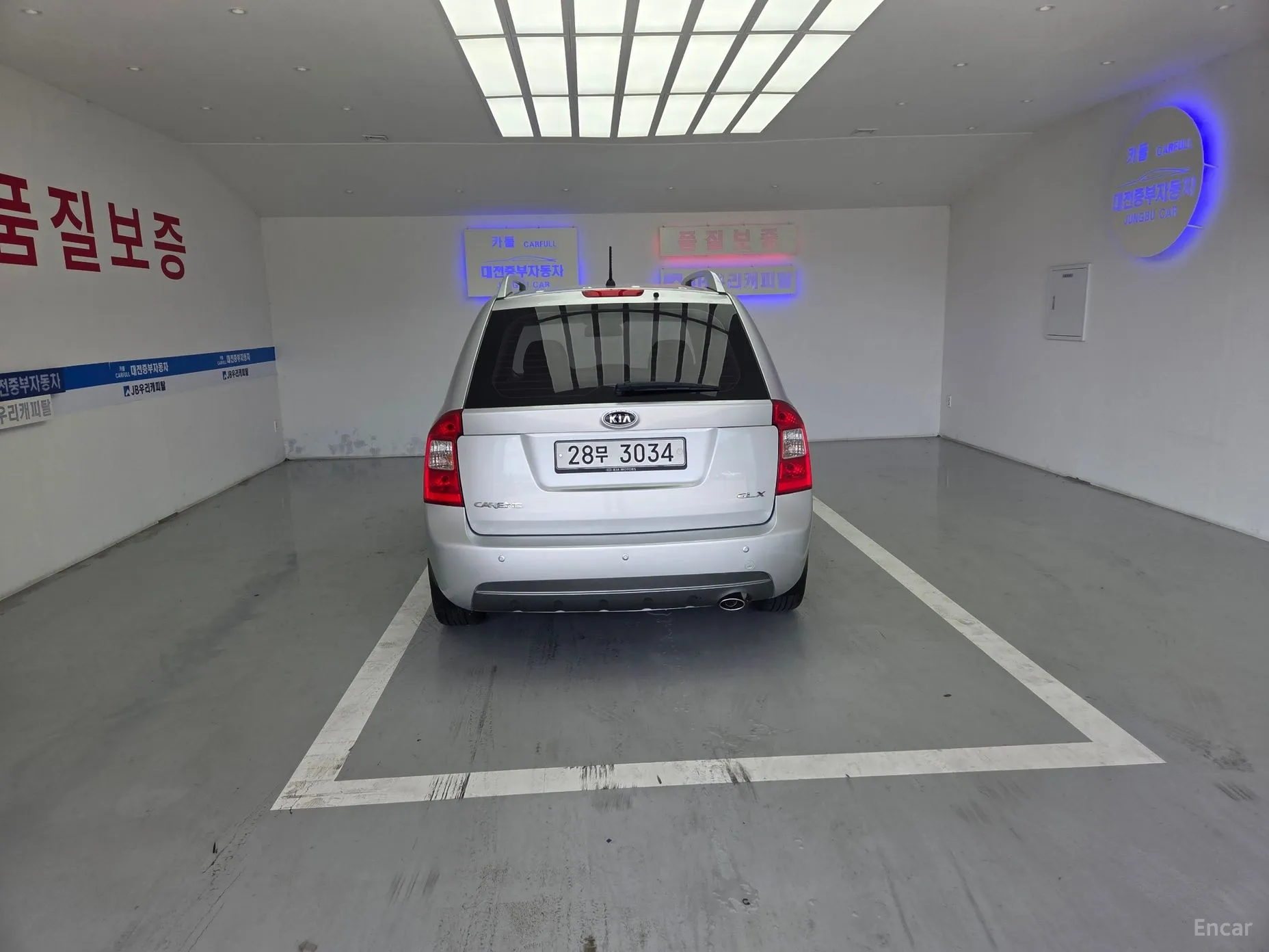 Kia Carens превью 3
