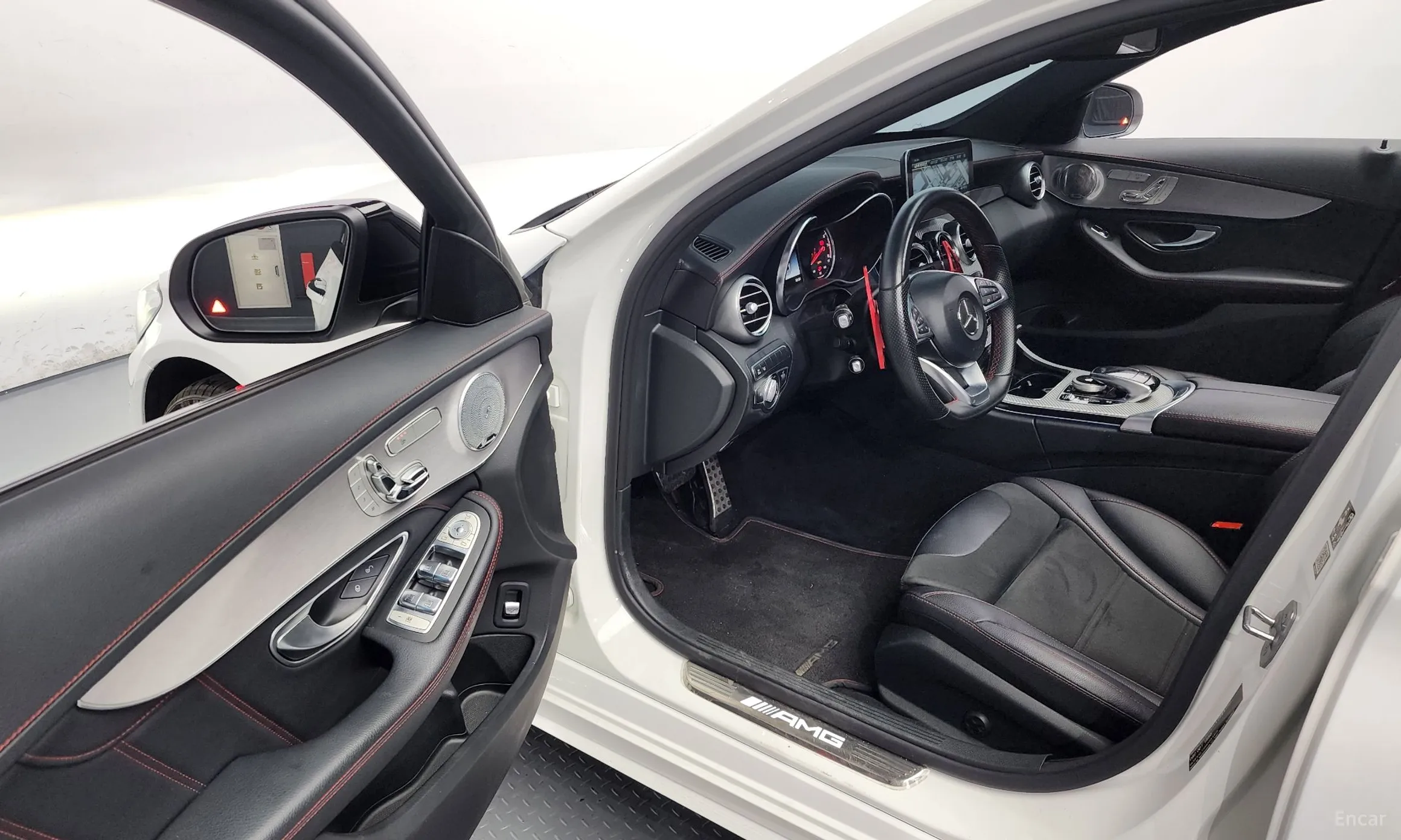 Mercedes Benz C-Class W205 превью 10