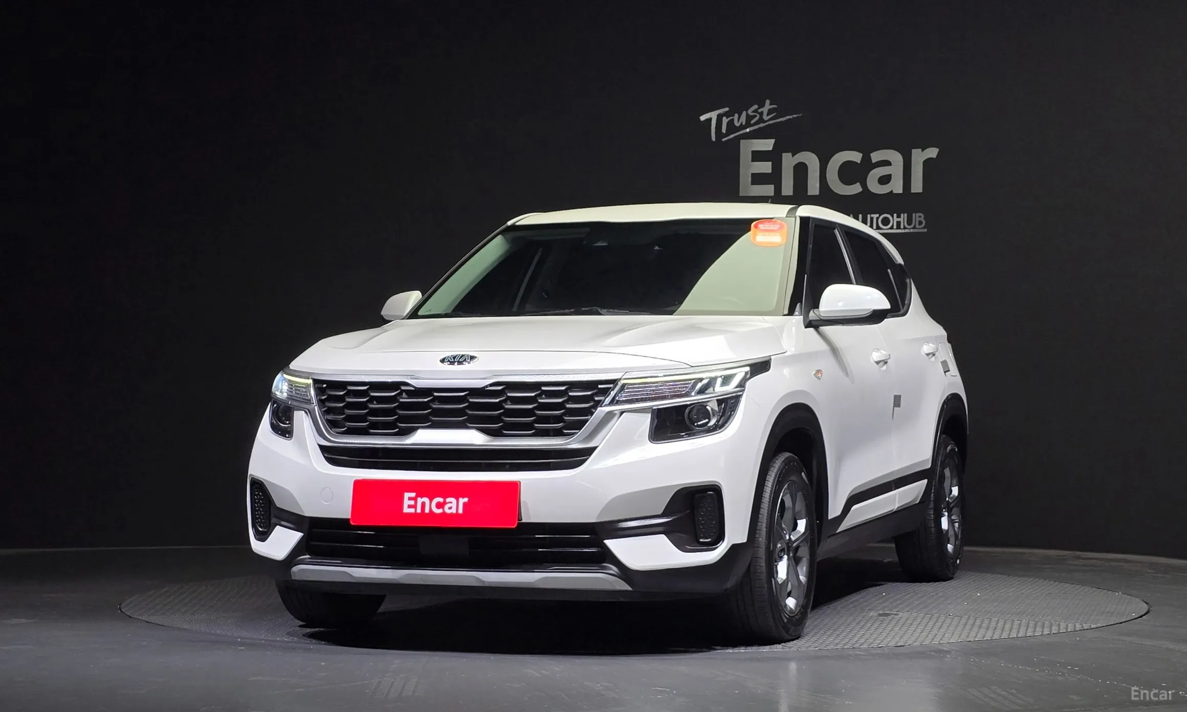 Kia Seltos превью 2