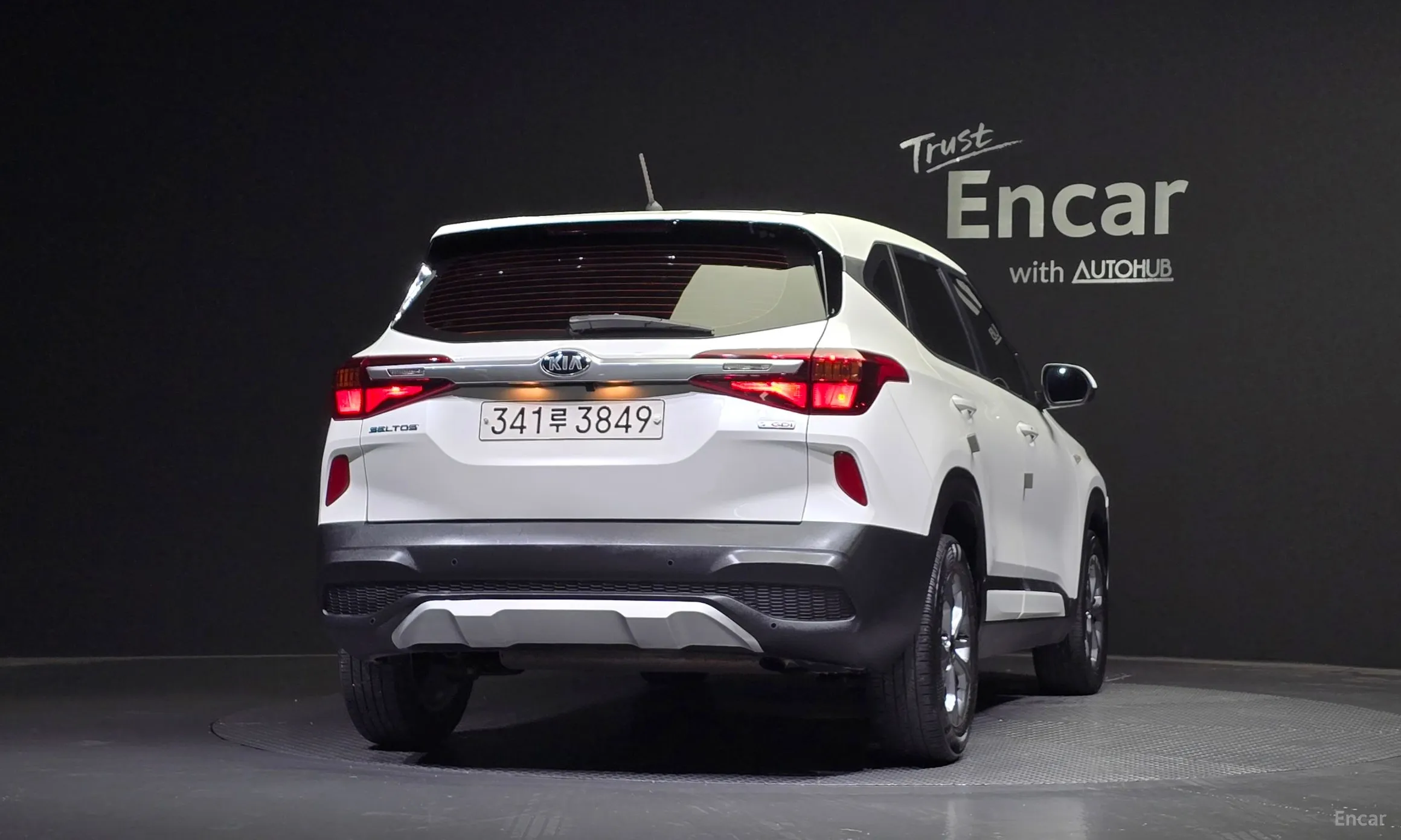 Kia Seltos превью 3