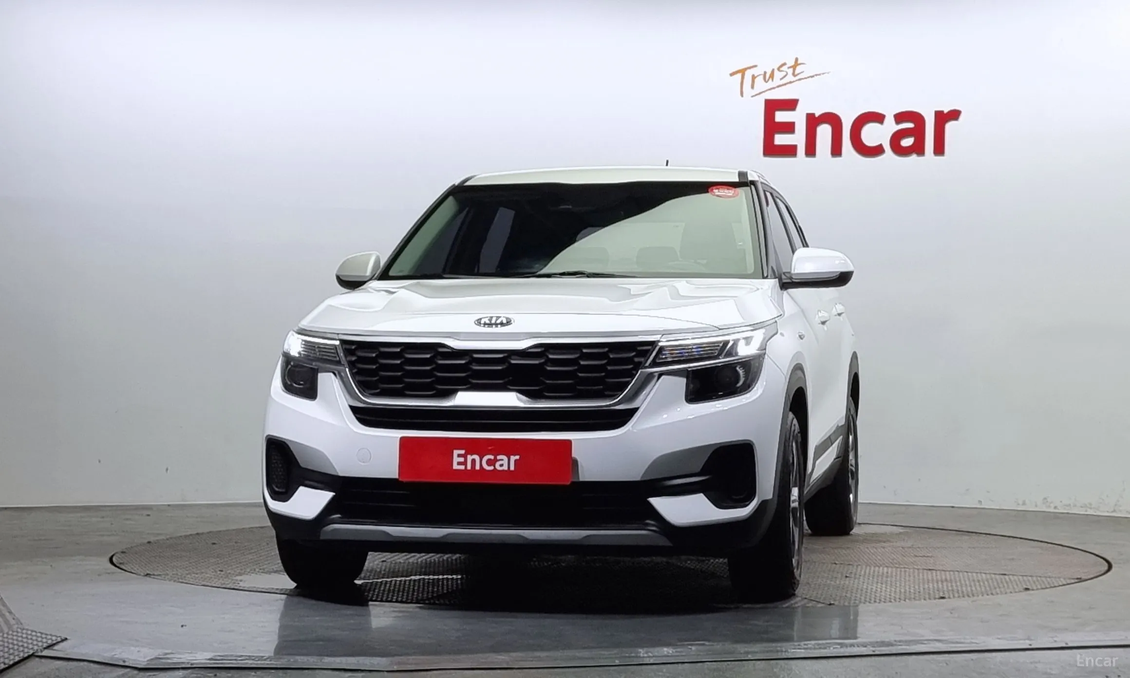 Kia Seltos превью 2