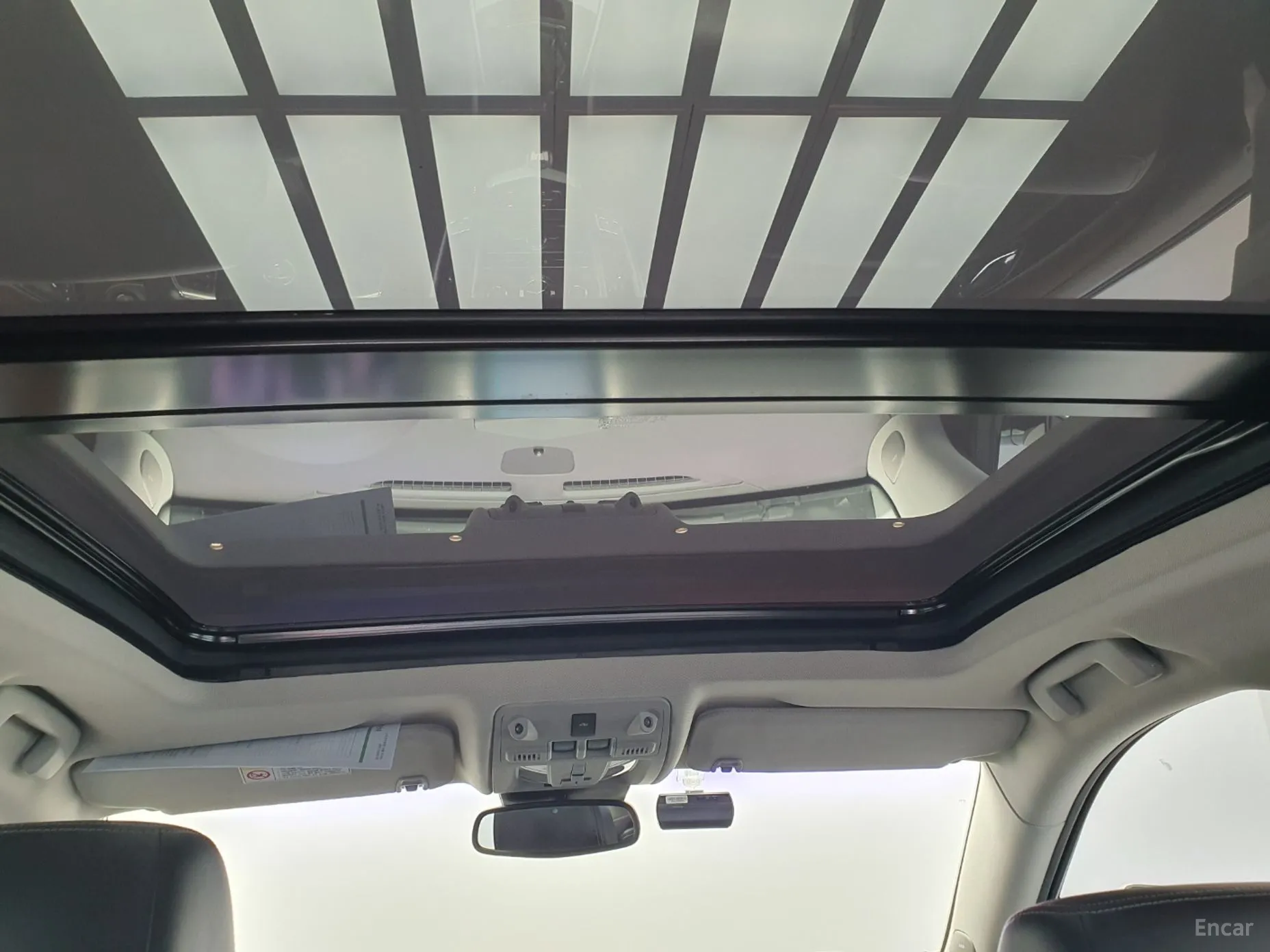 Cadillac All new SRX превью 6