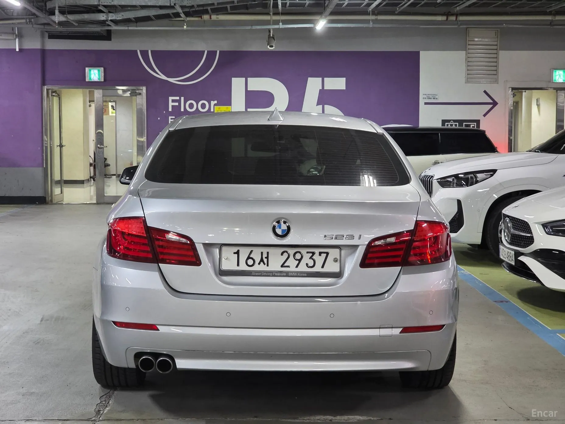 BMW 5 Series (F10) превью 3