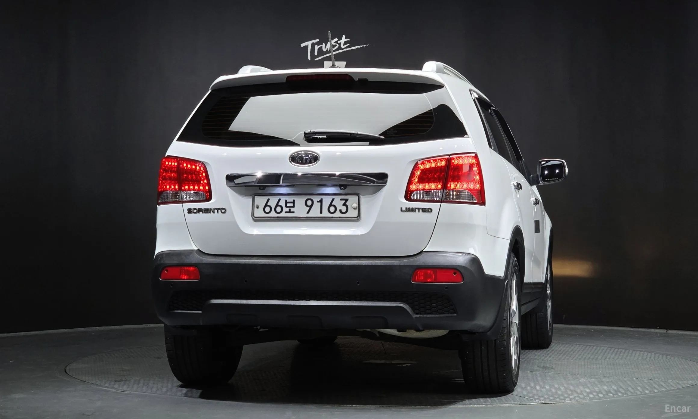 Kia Sorrento R превью 3