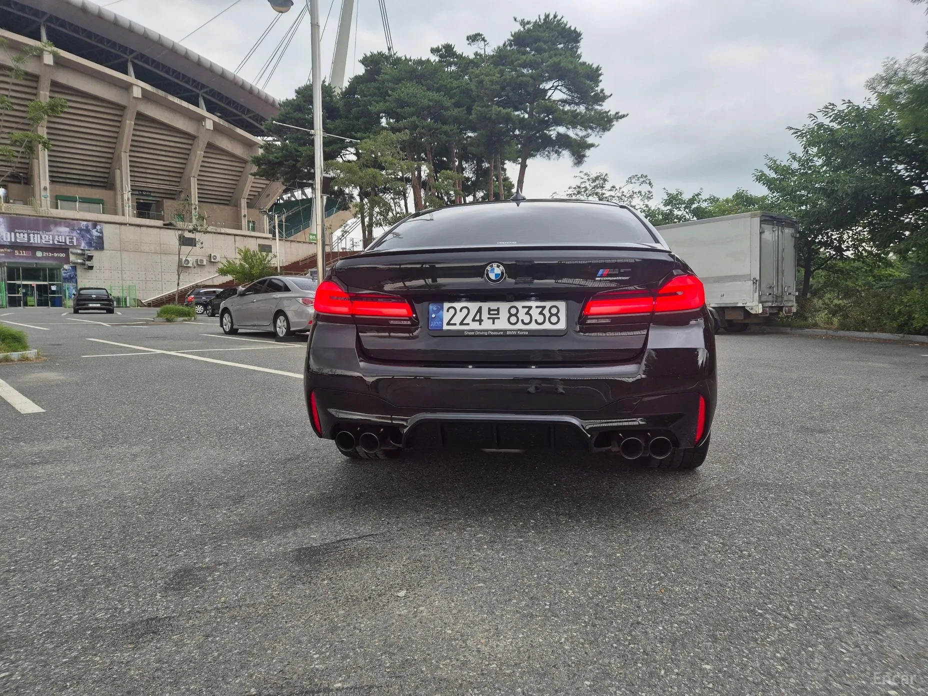BMW M5 (F90) превью 3