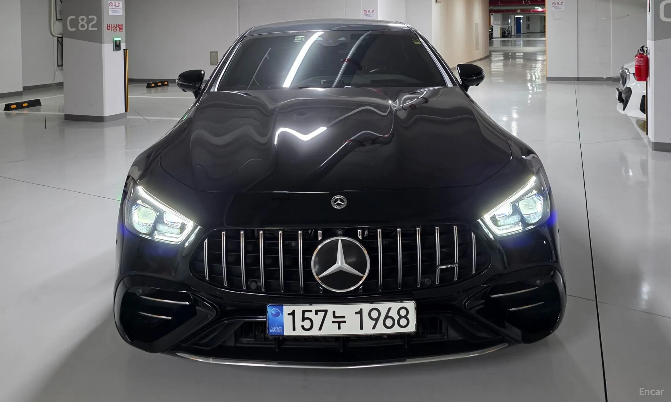 Mercedes Benz AMG GT превью 2