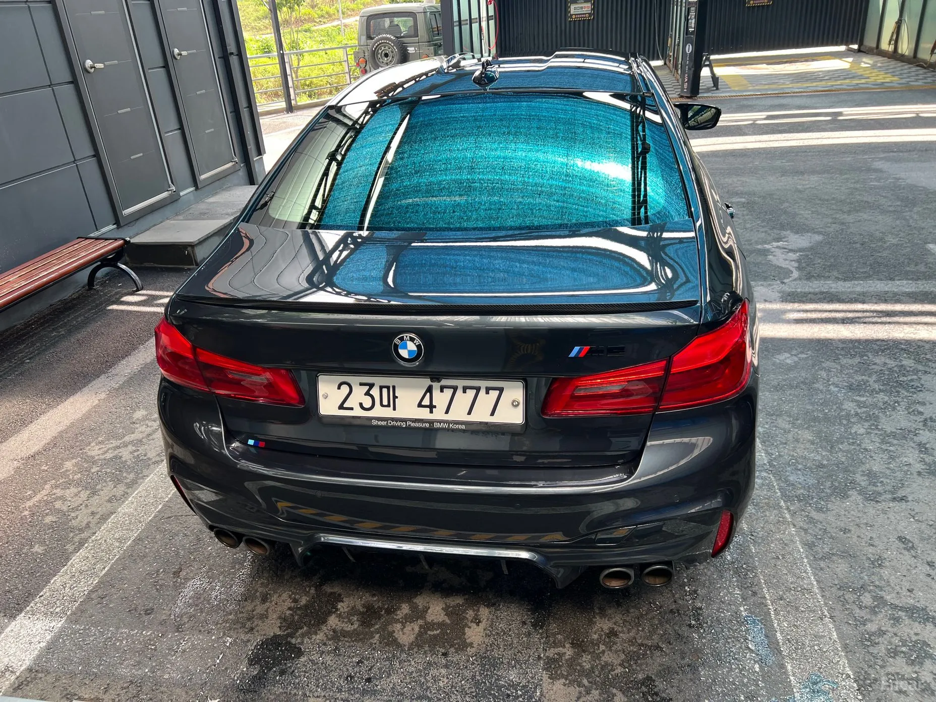 BMW M5 (F90) превью 3