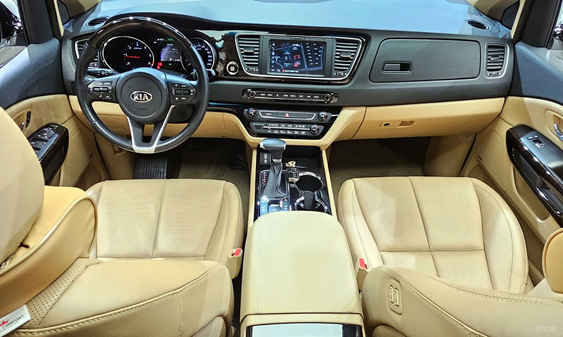 Kia Carnival превью 4