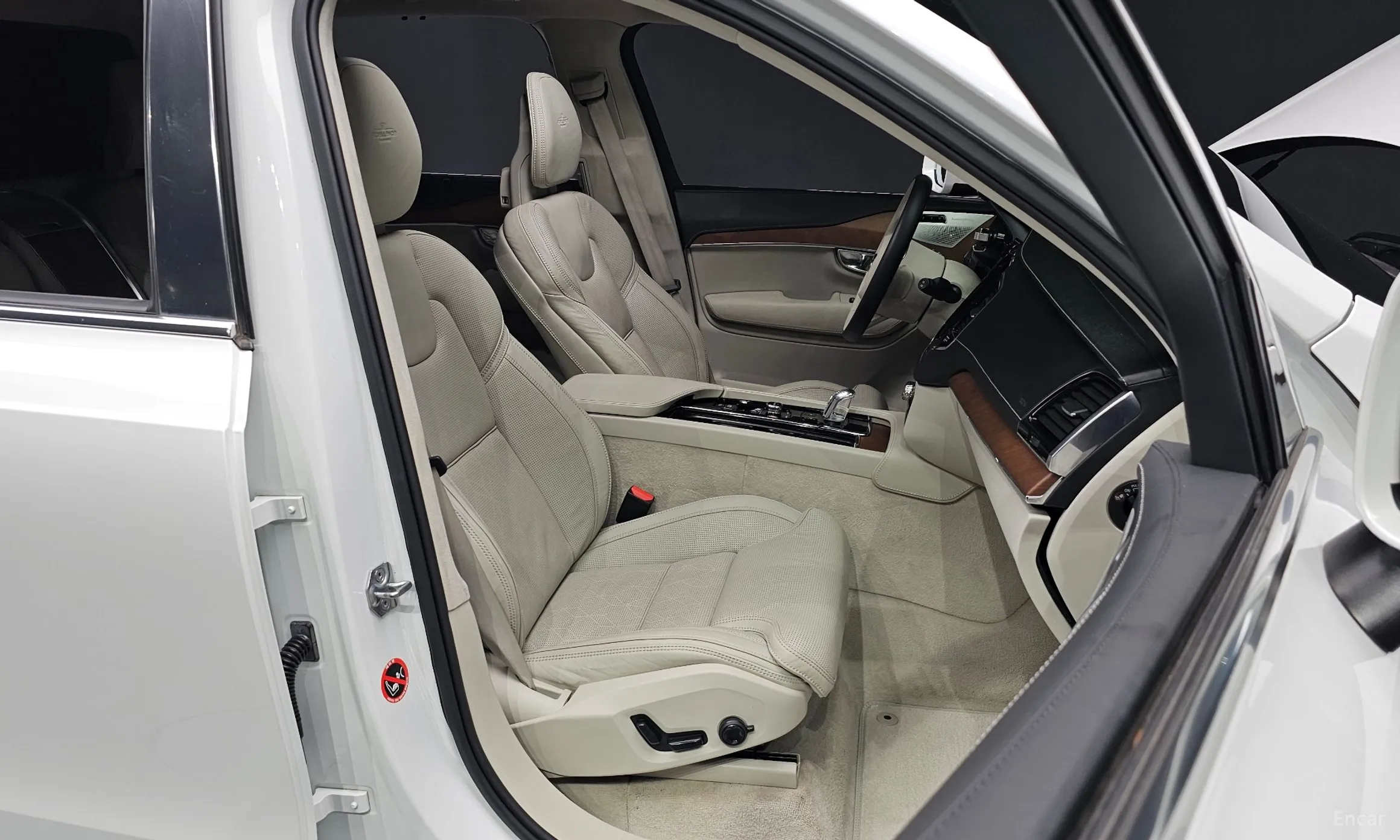 Volvo XC90 Gen 2 превью 10
