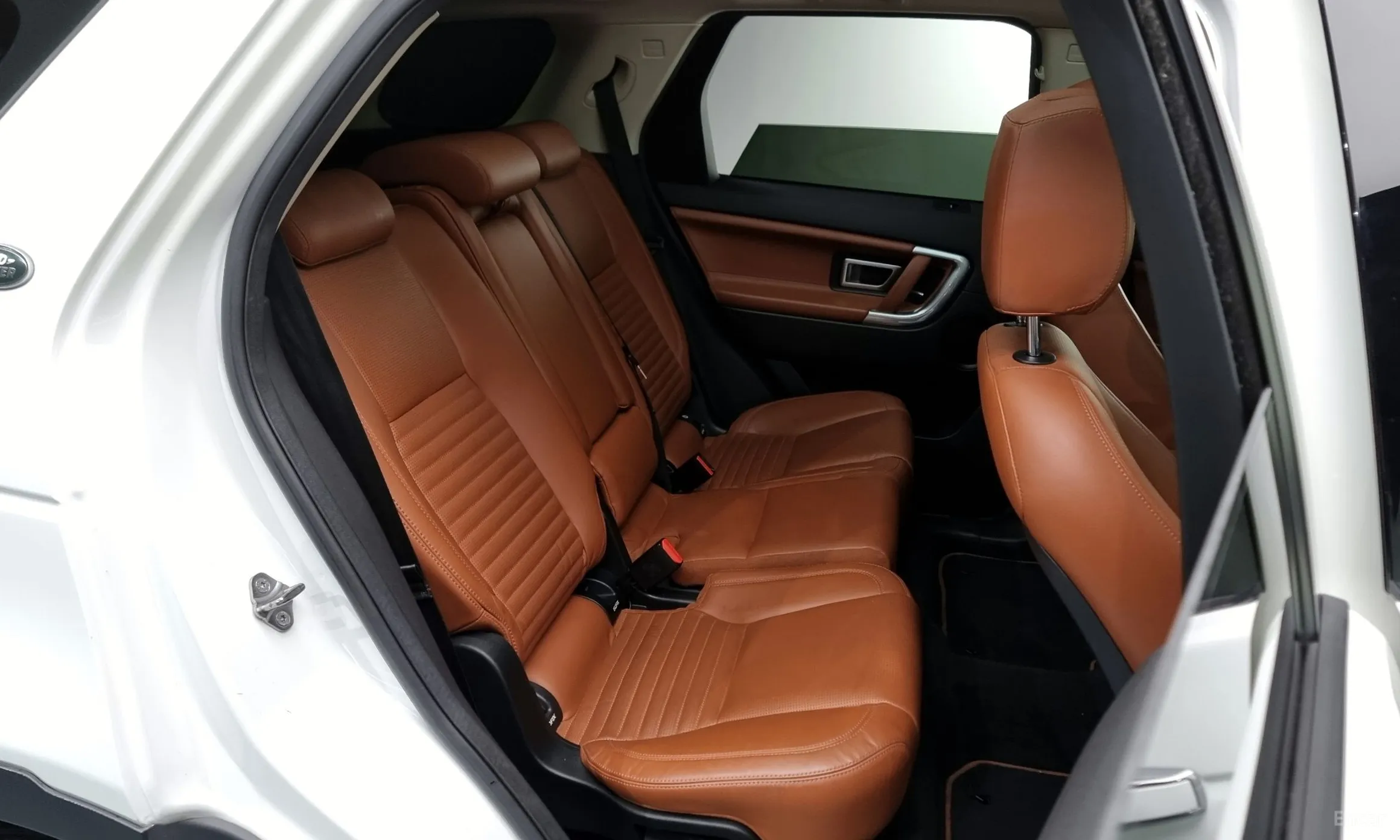 Land Rover Discovery Sports превью 12