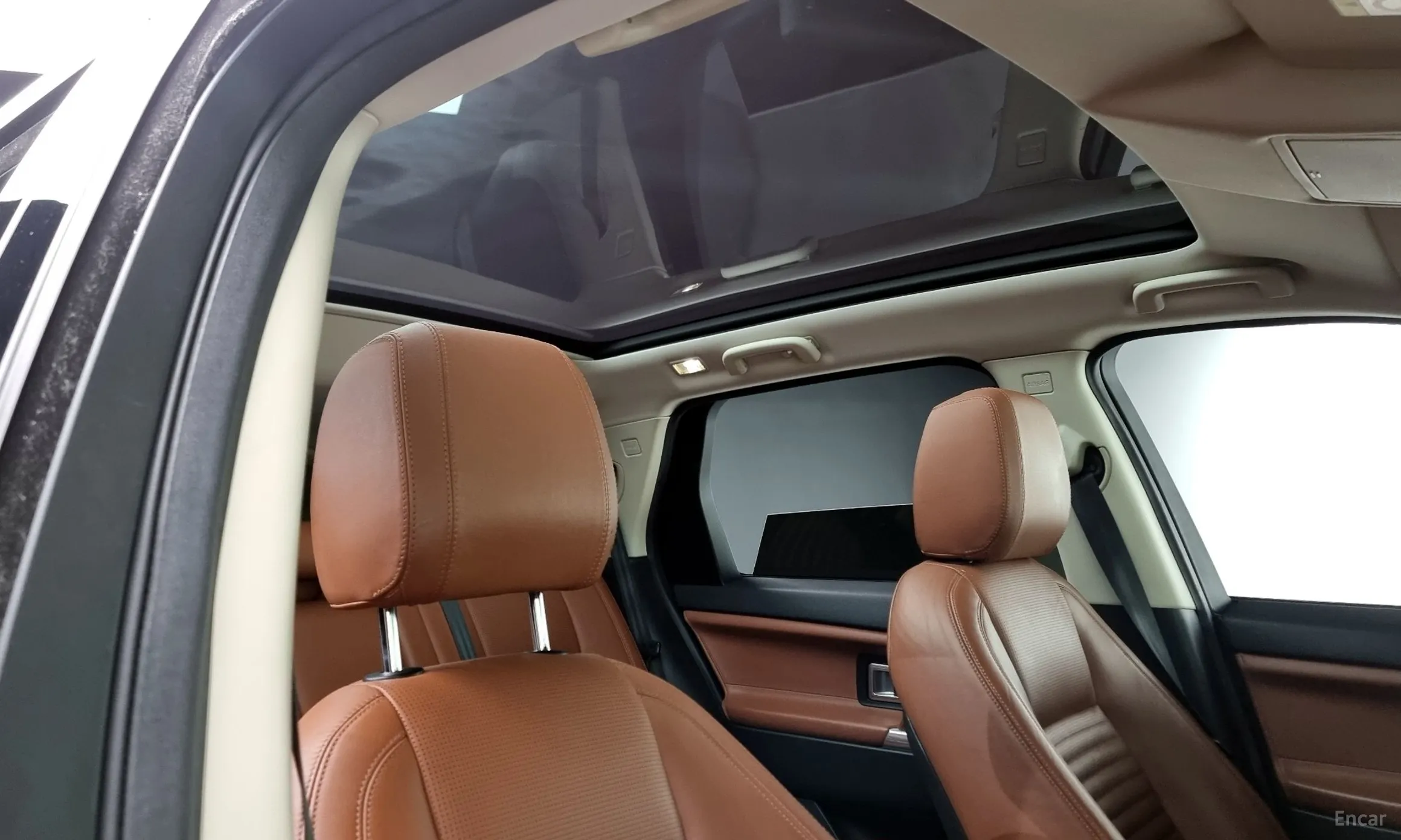Land Rover Discovery Sports превью 18