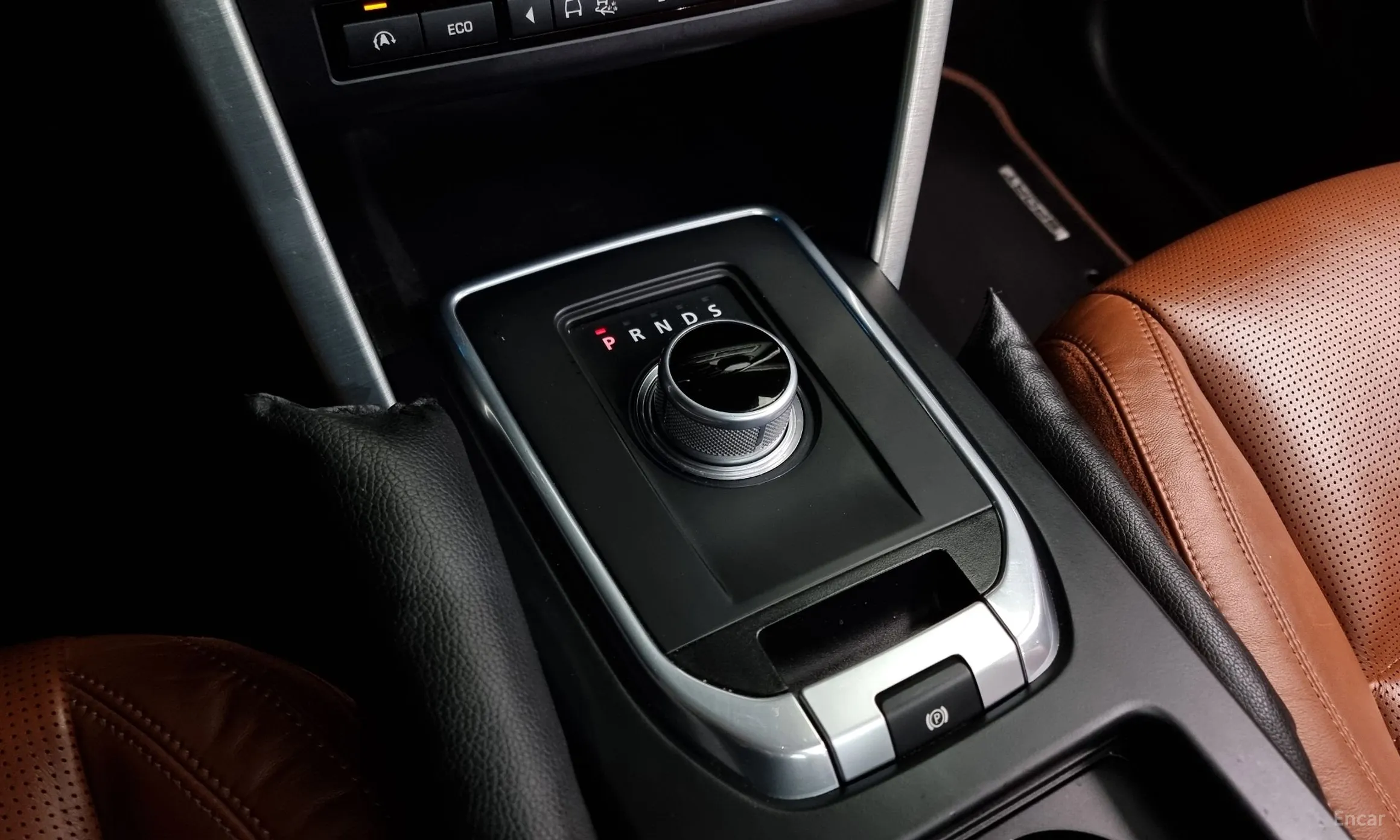 Land Rover Discovery Sports превью 9