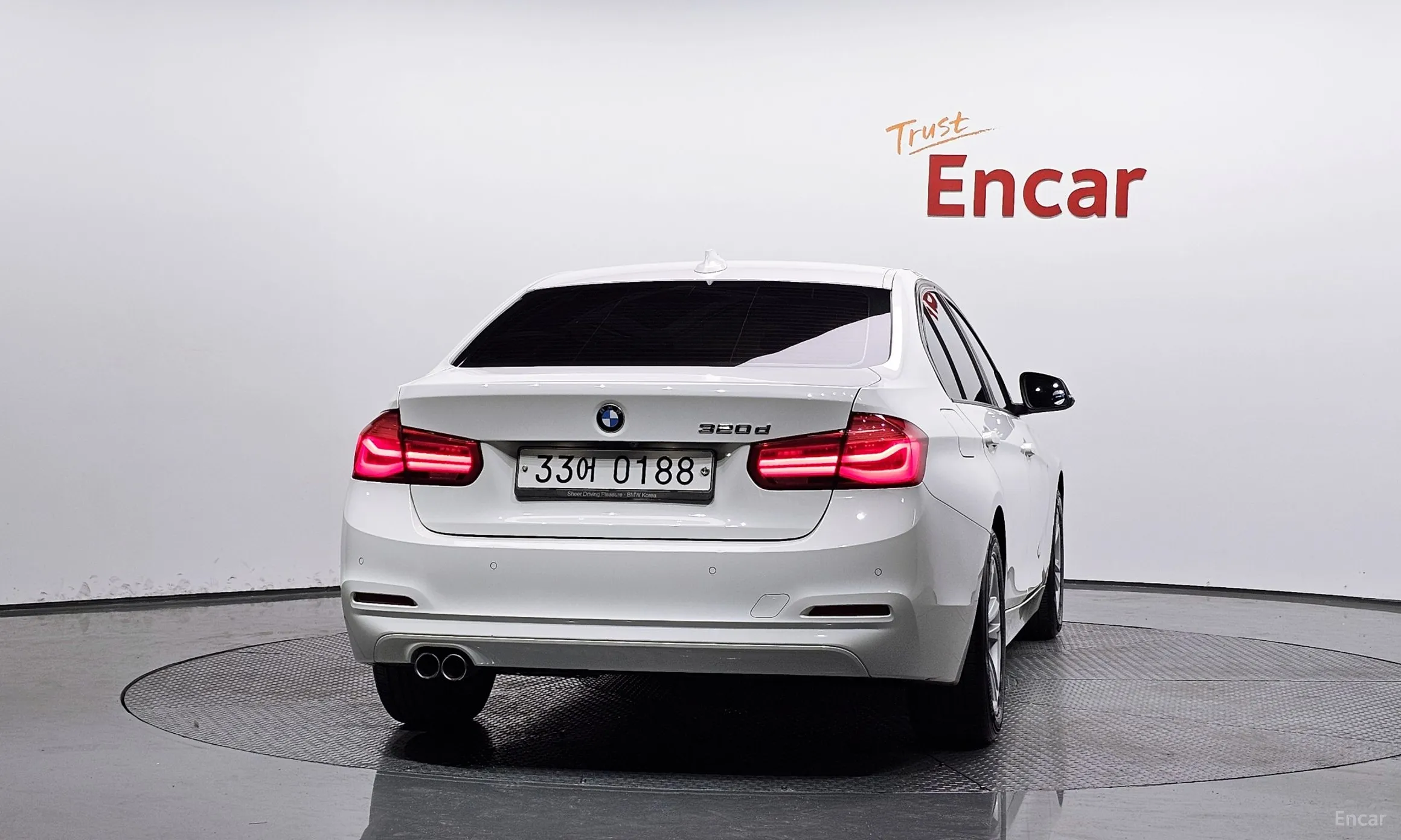 BMW 3 Series (F30) превью 4