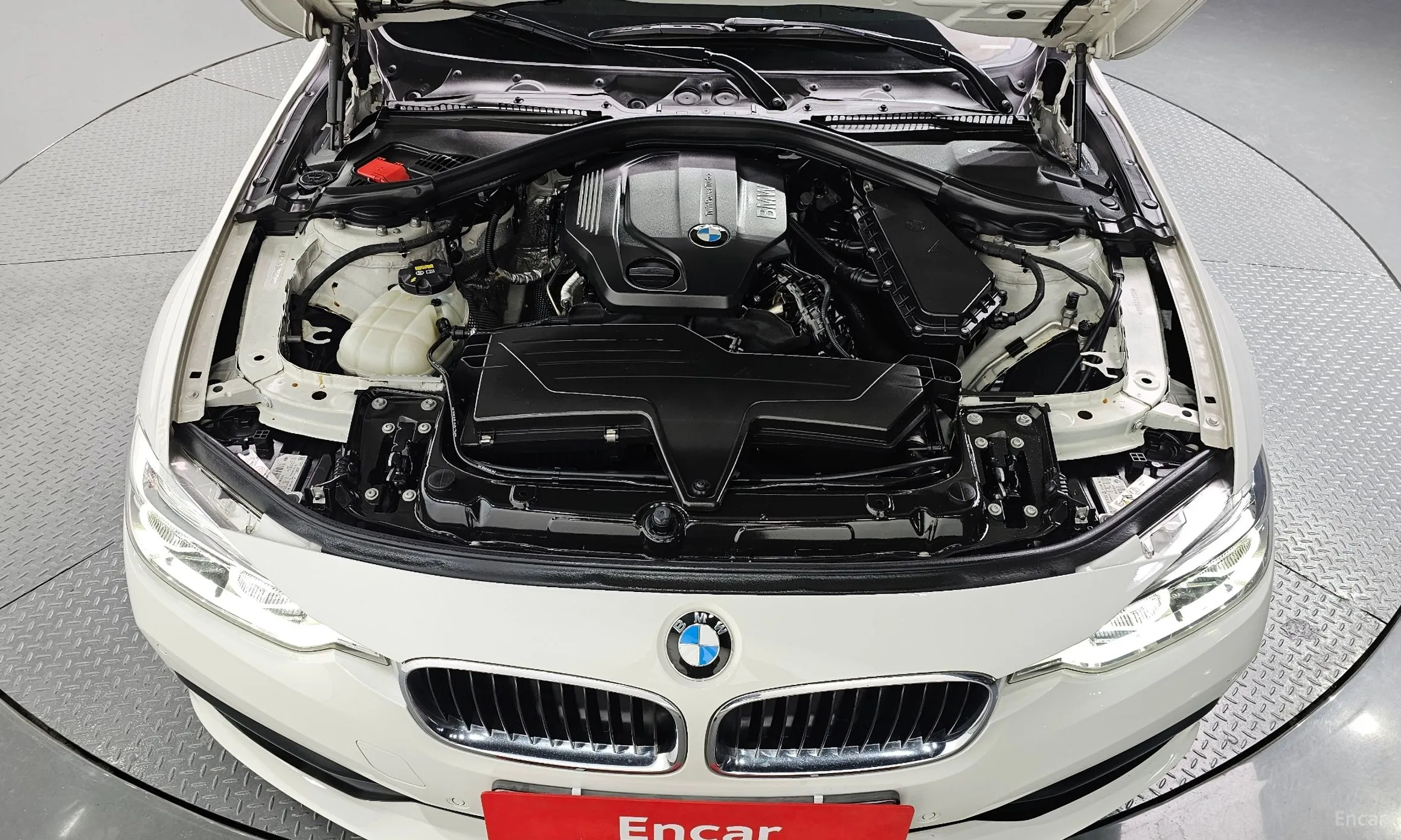 BMW 3 Series (F30) превью 6