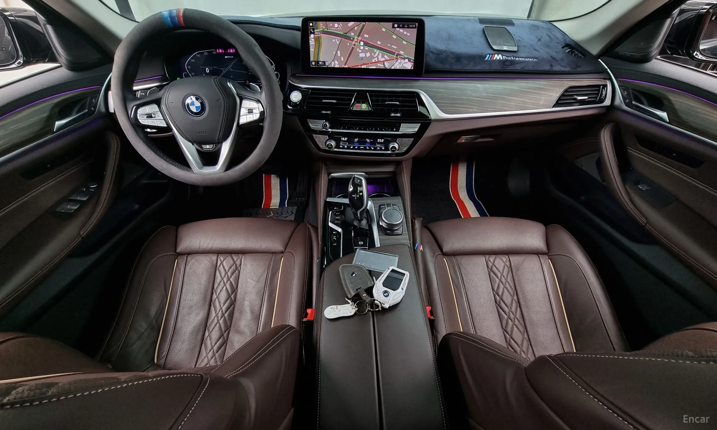 BMW 5 Series (G30) превью 4