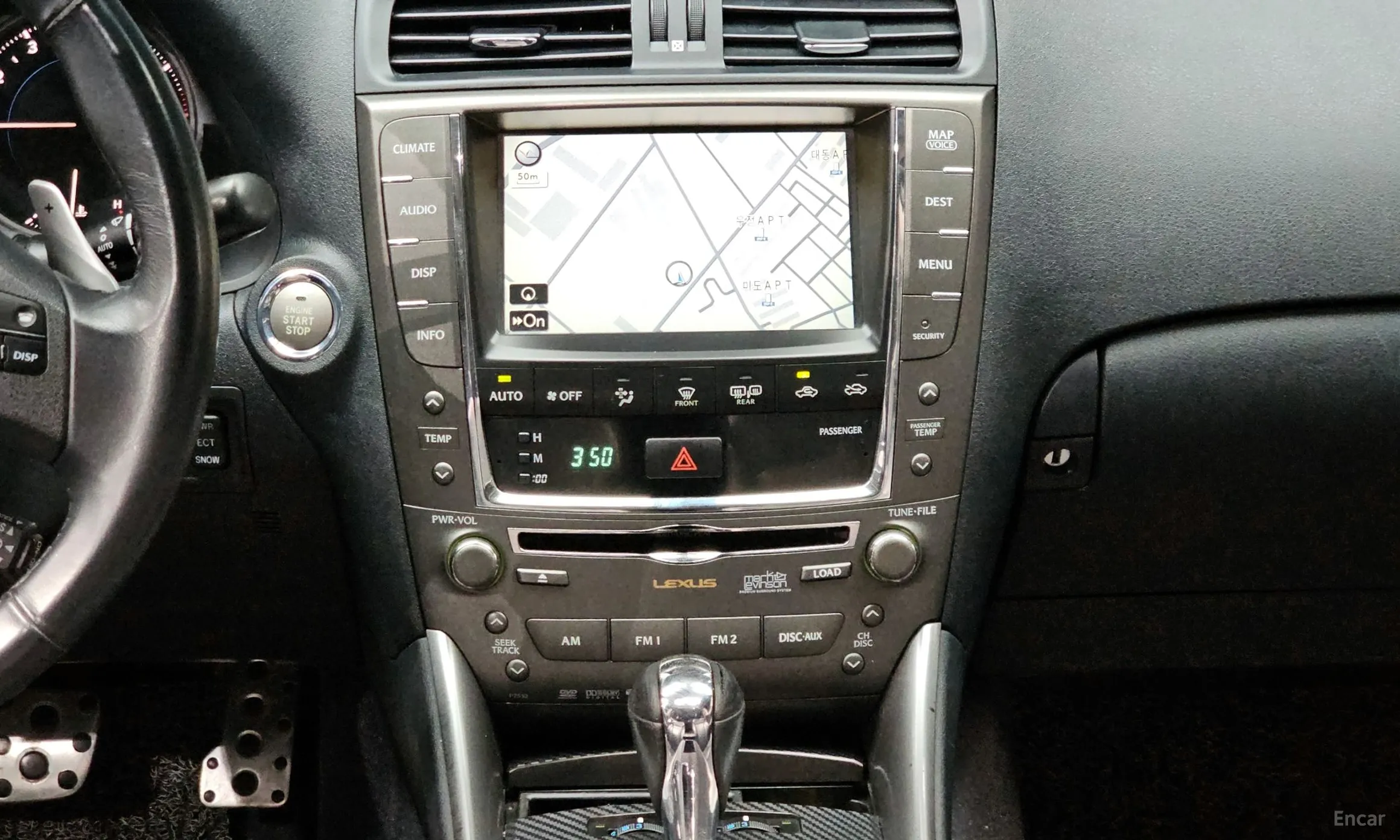 Lexus IS250 превью 14