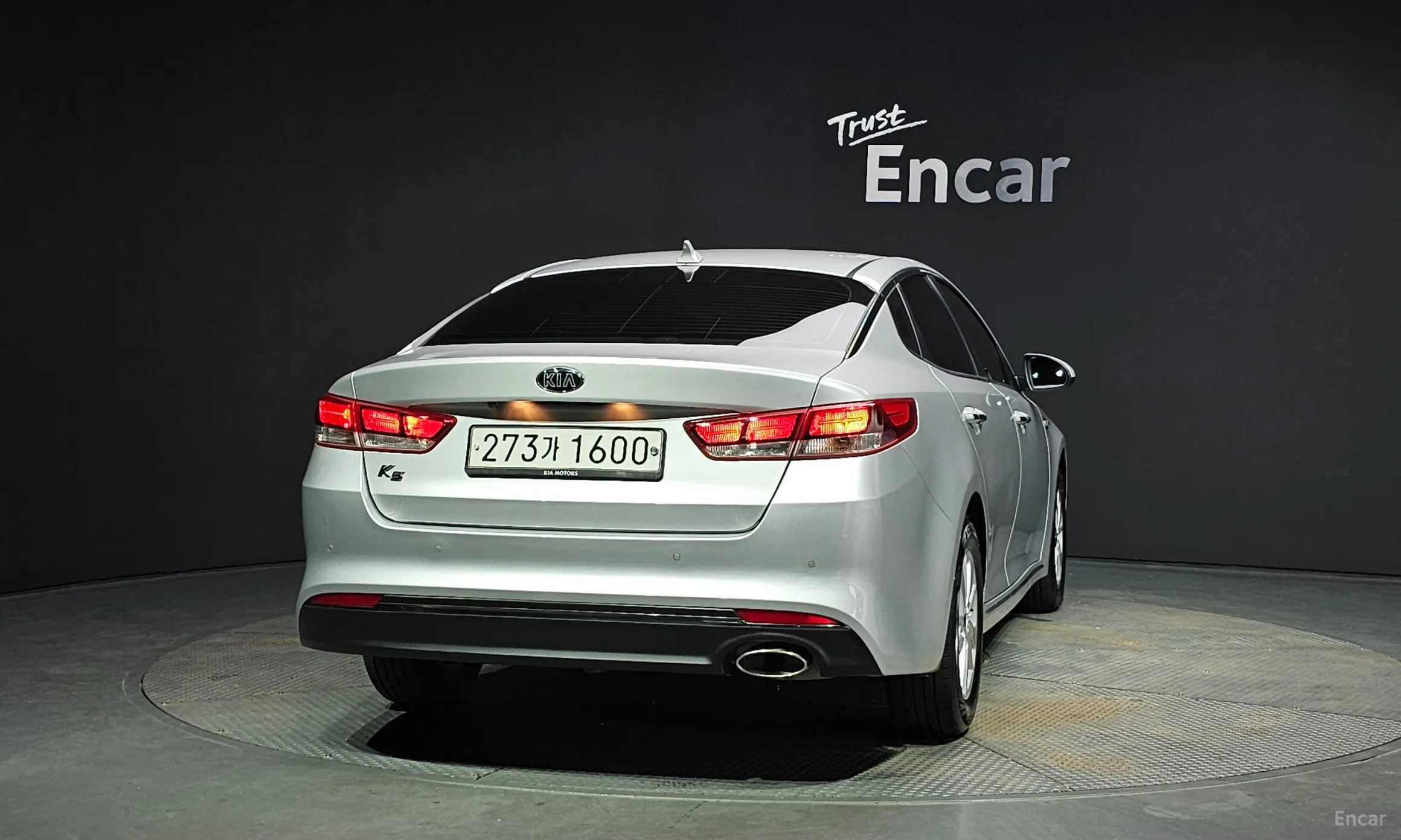 Kia K5 2nd Generation превью 3