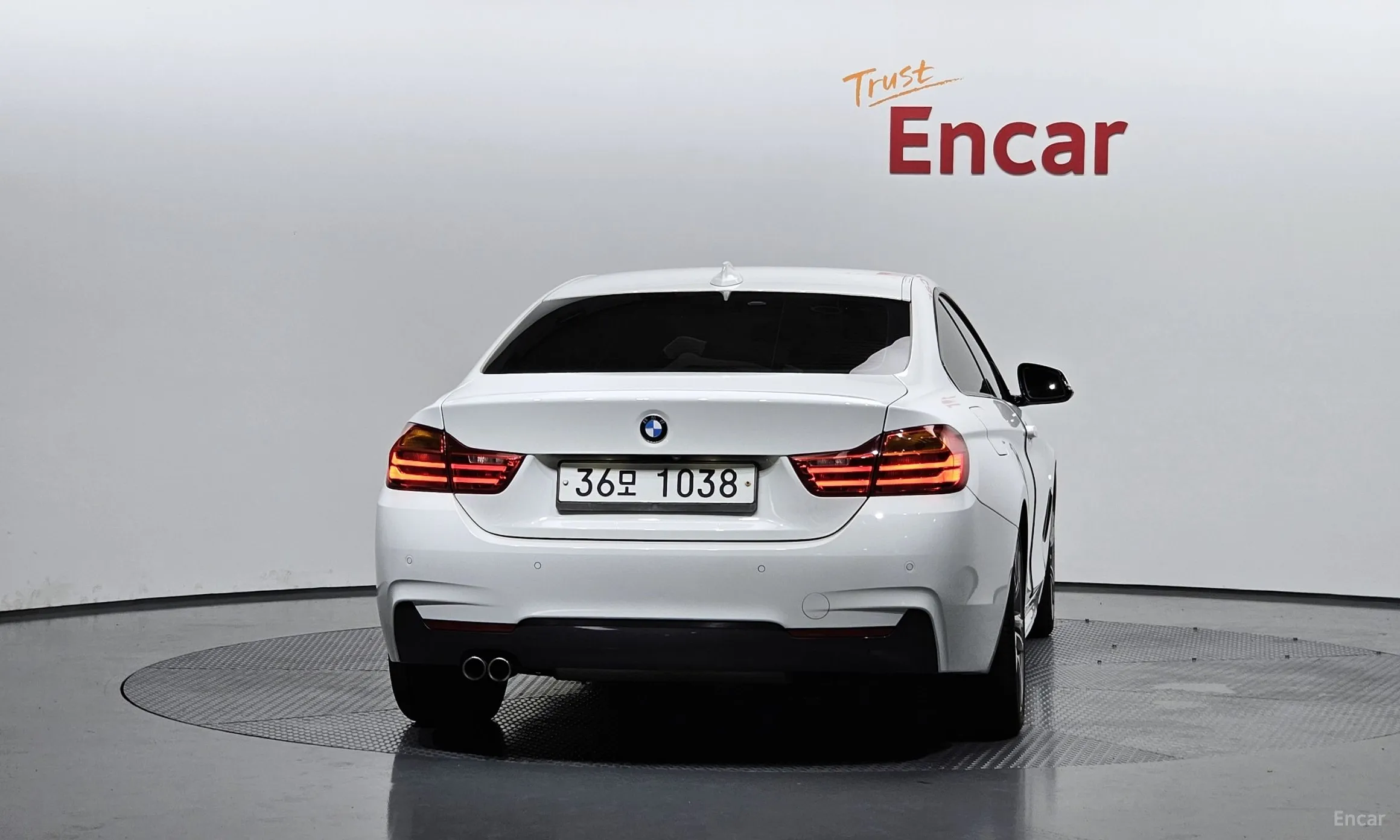 BMW Series 4 (F32) превью 3