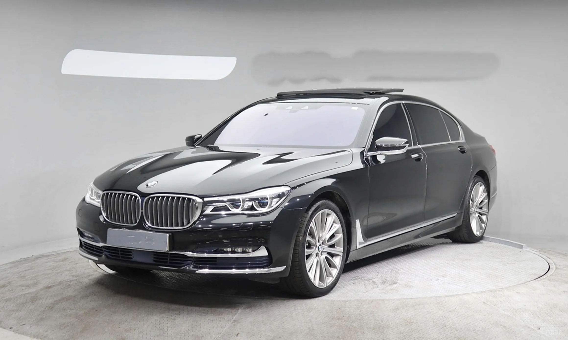 BMW 7 Series (G11)