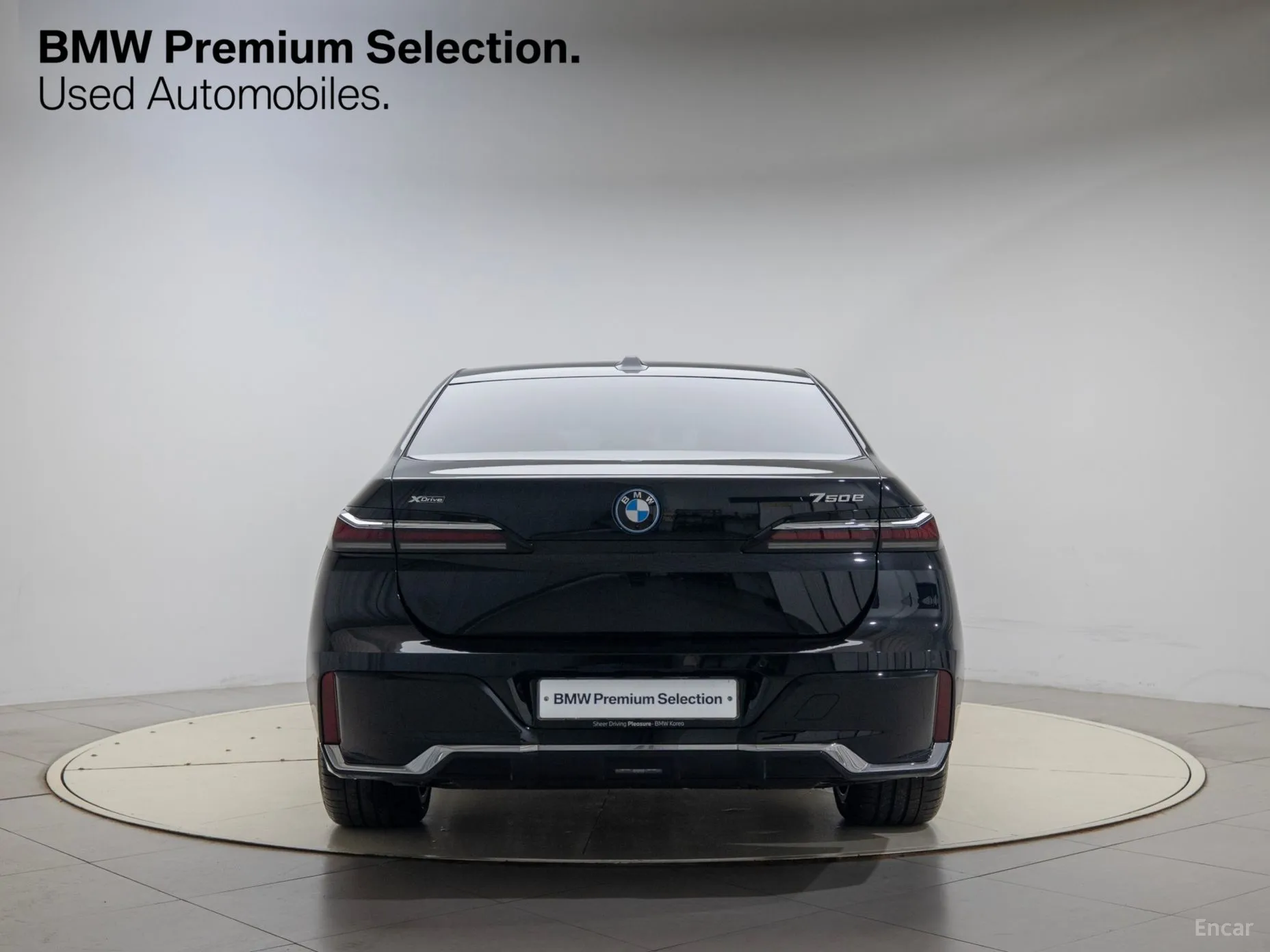 BMW 7 Series (G70) превью 2
